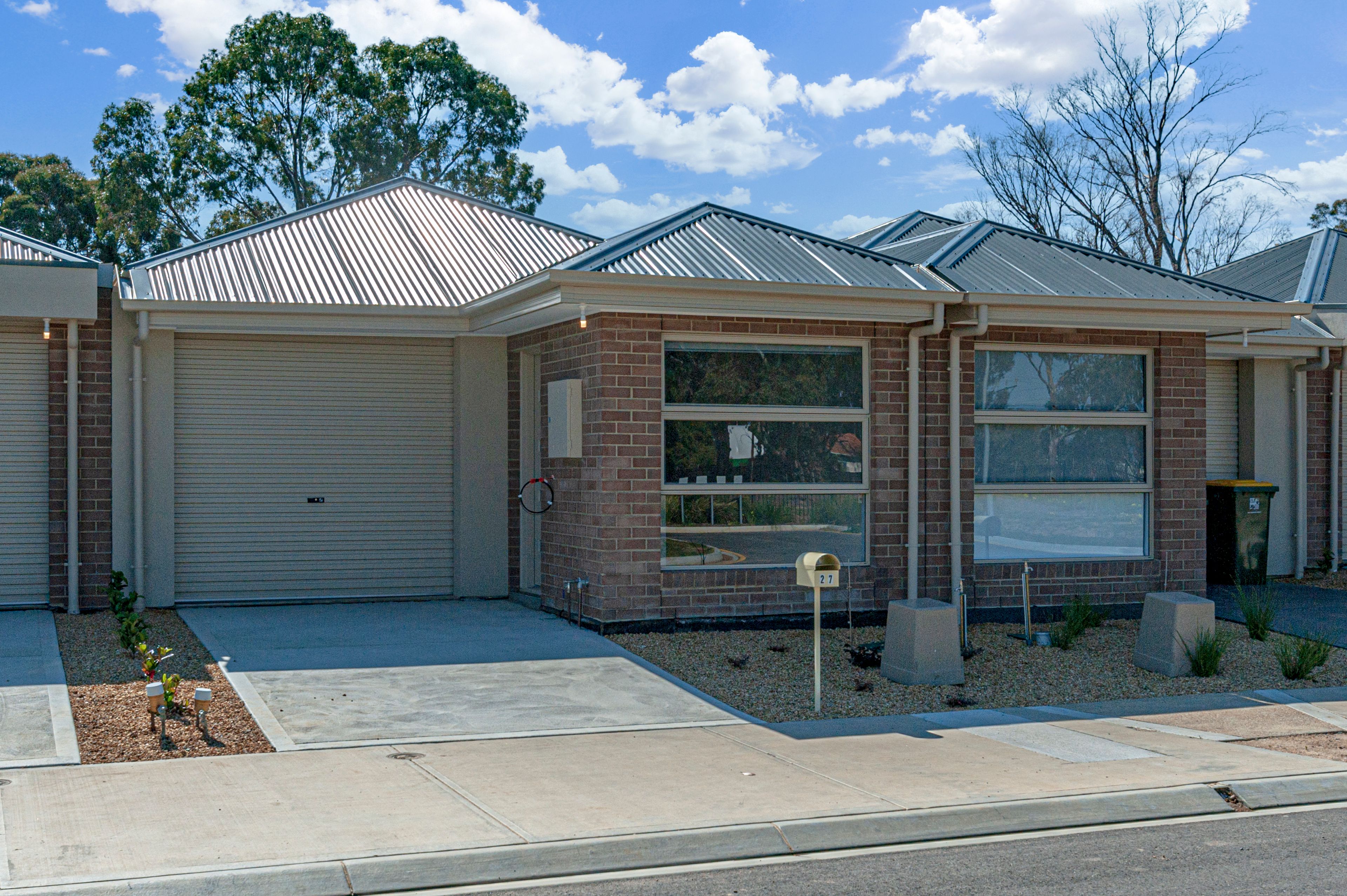 27 Victoria Way, Mansfield Park, SA 5012
