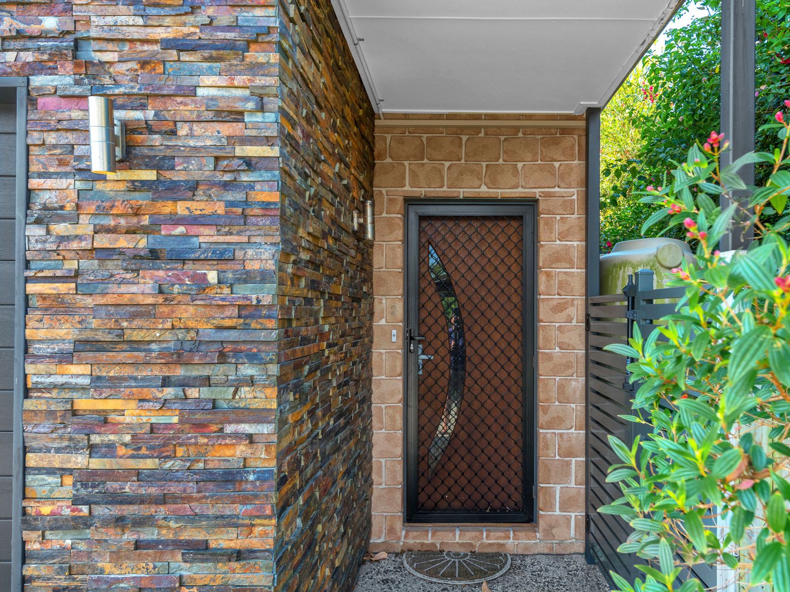 2/64 Georgina Street, Woody Point, QLD 4019