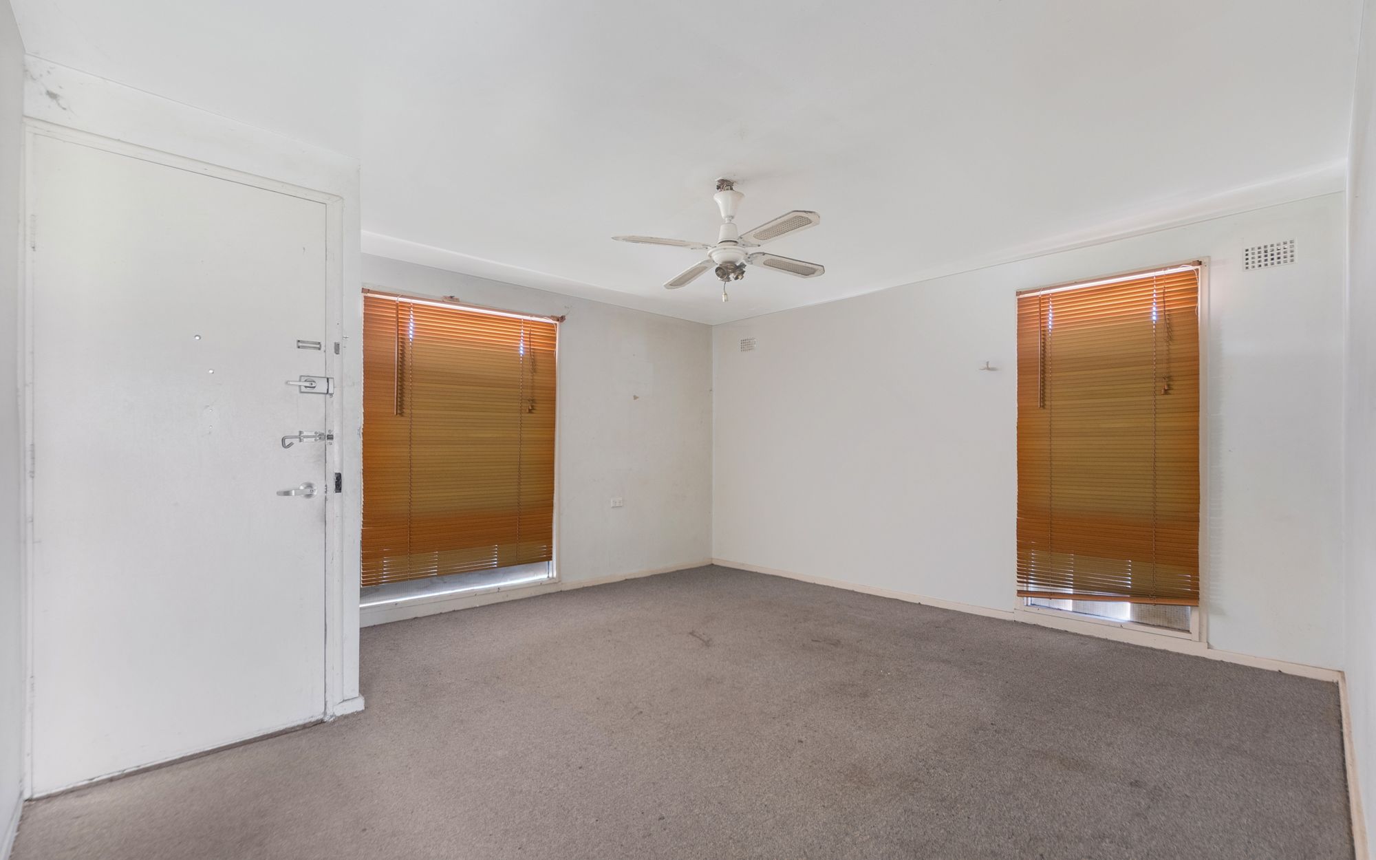 5 Foxlow Place, Airds, NSW 2560