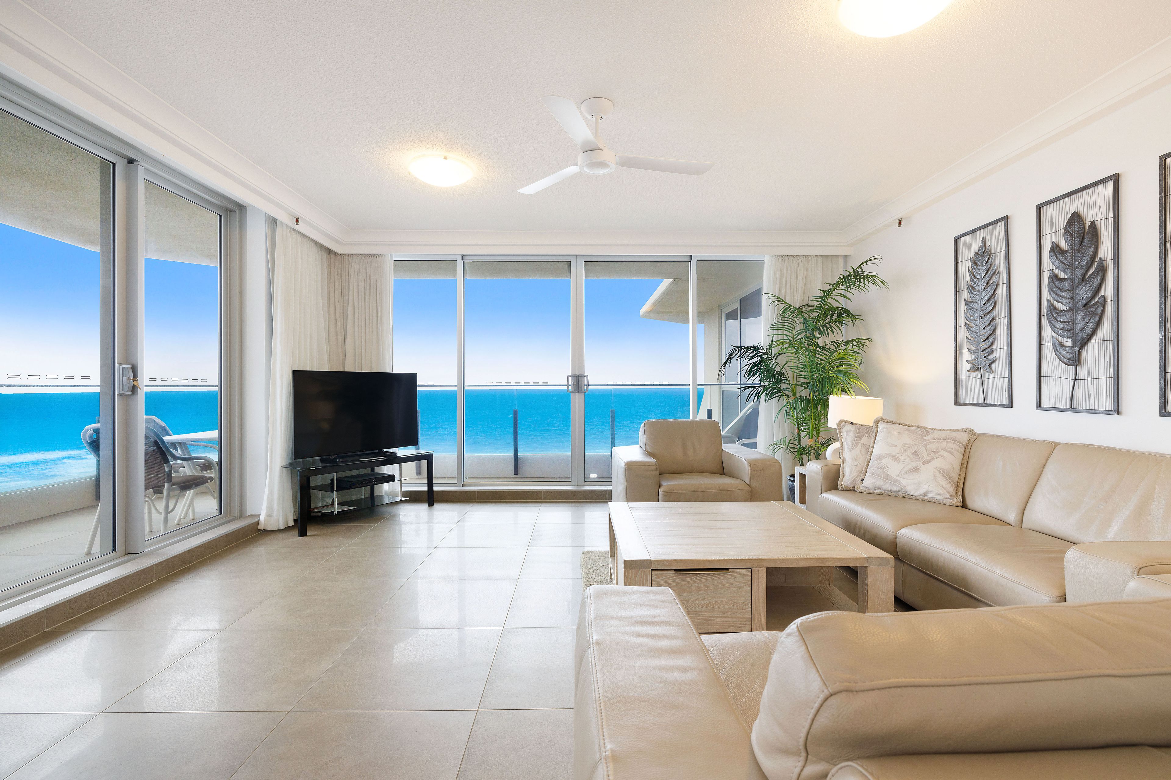 21B/1 Albert Avenue, Broadbeach, QLD 4218
