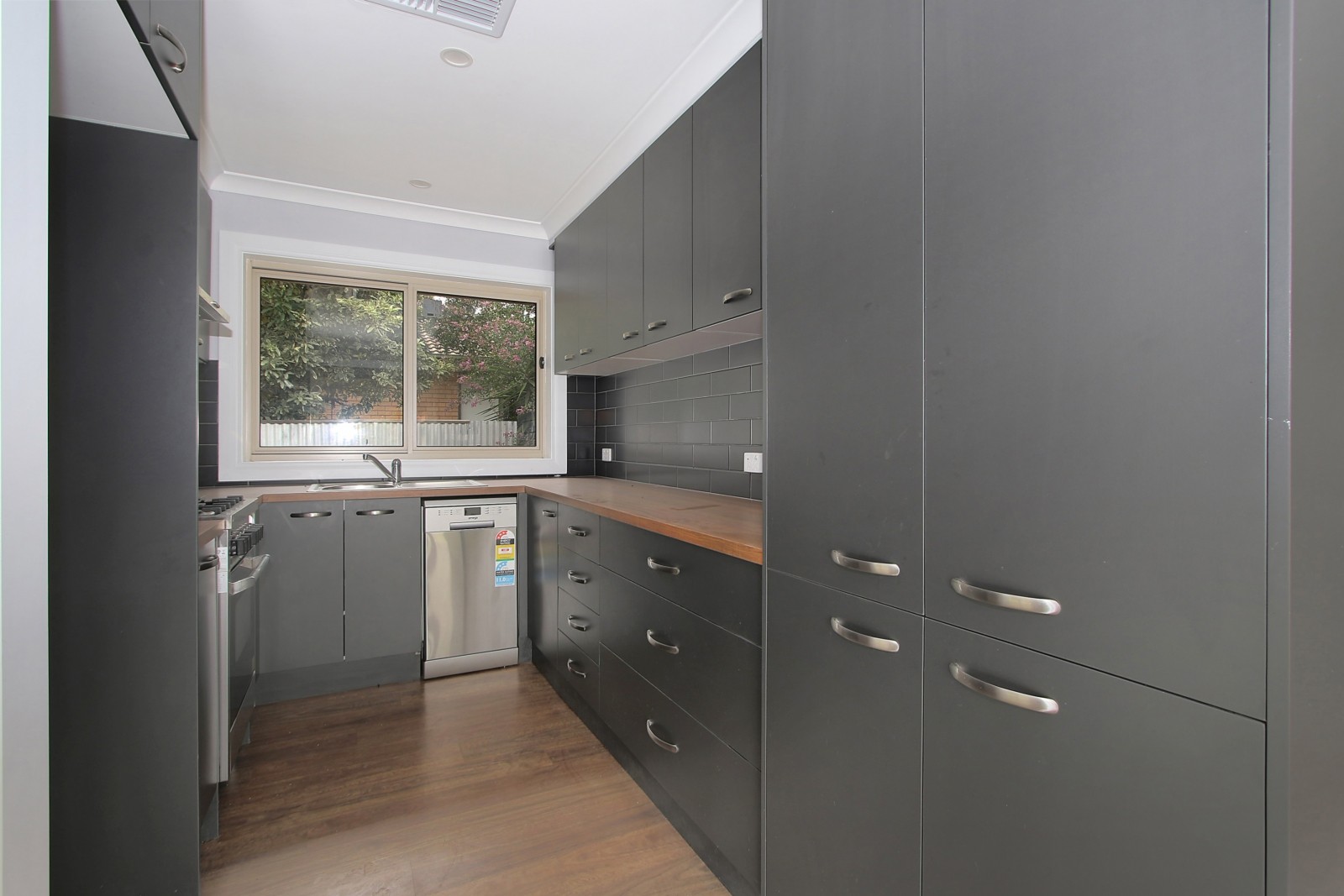 364 Woomera Crescent, Lavington, NSW 2641