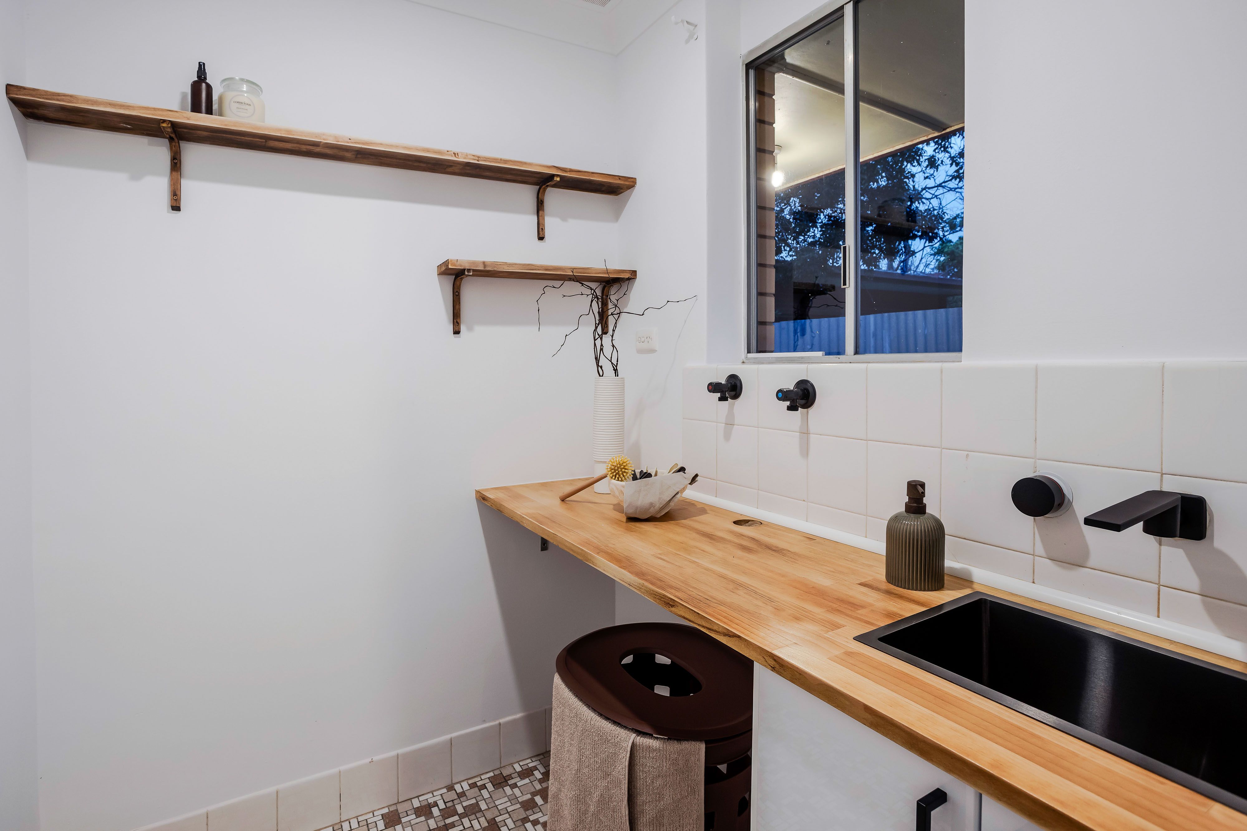 3/20 Kingston Avenue — photo 15 of 17
