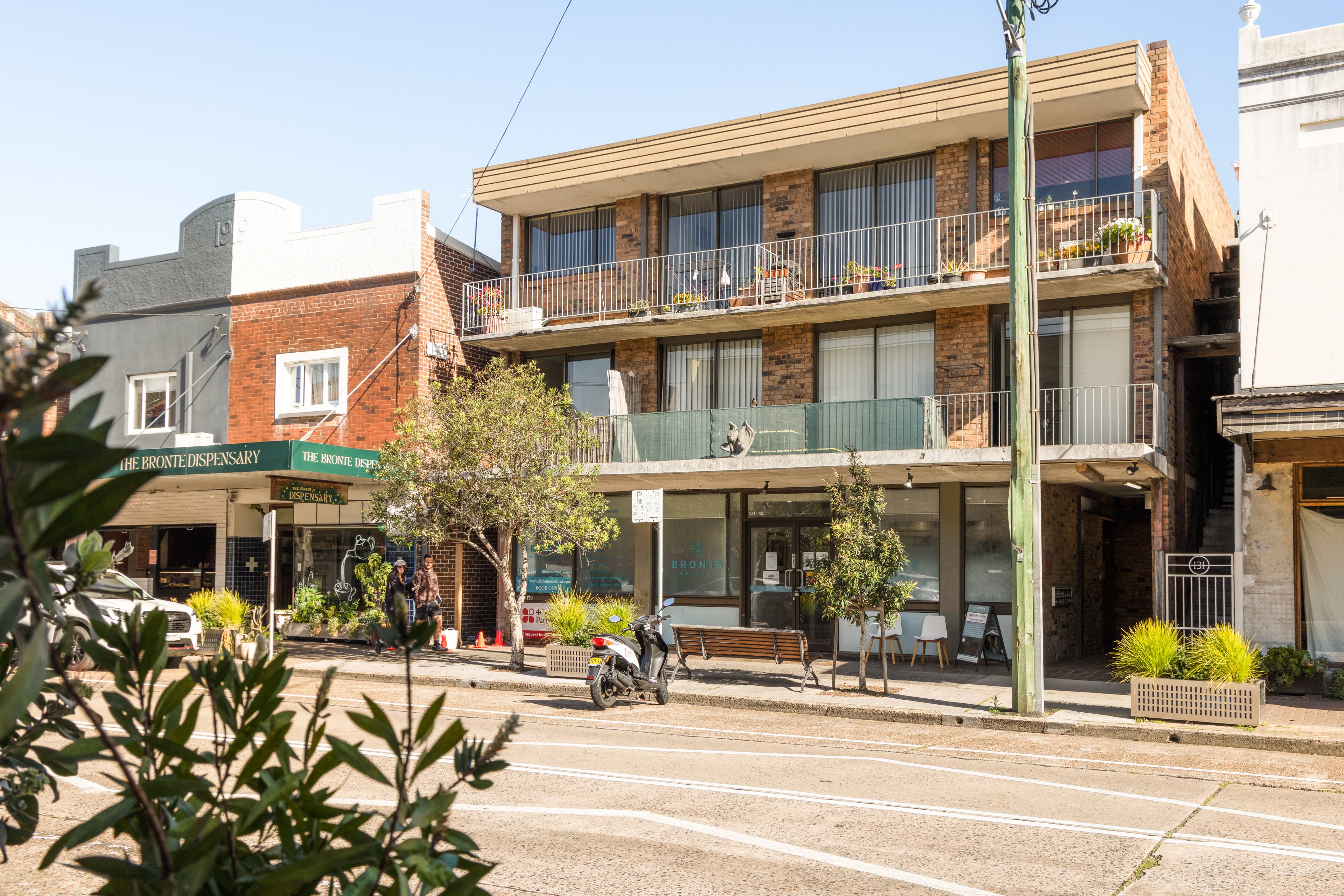 5/133 Macpherson Street — photo 4 of 10