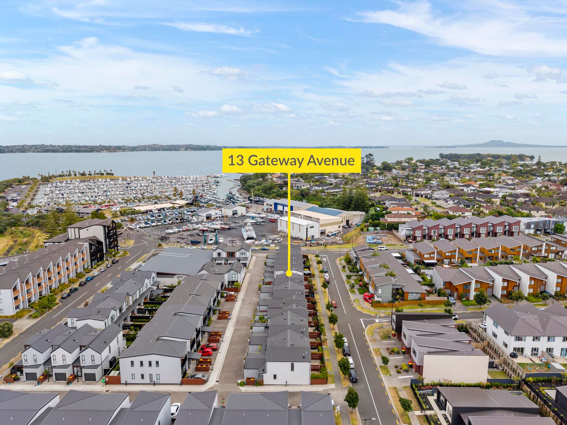 13 Gateway Avenue photo 24