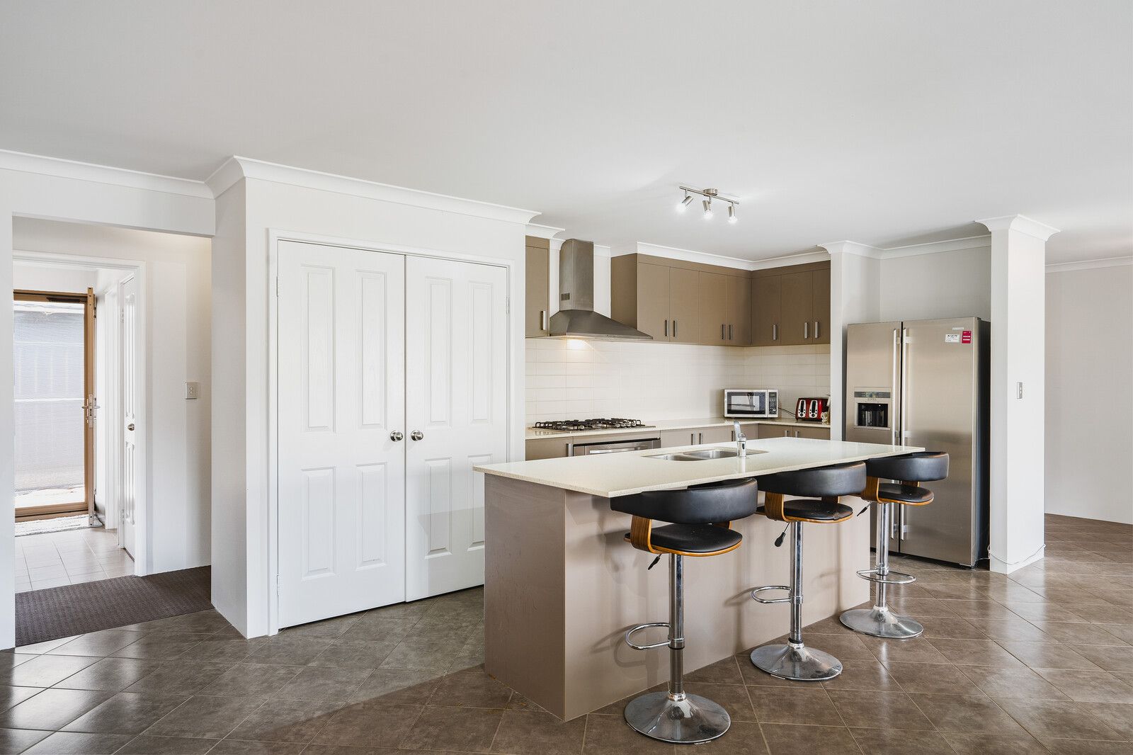 7 Kwenda Loop, Capel, WA 6271