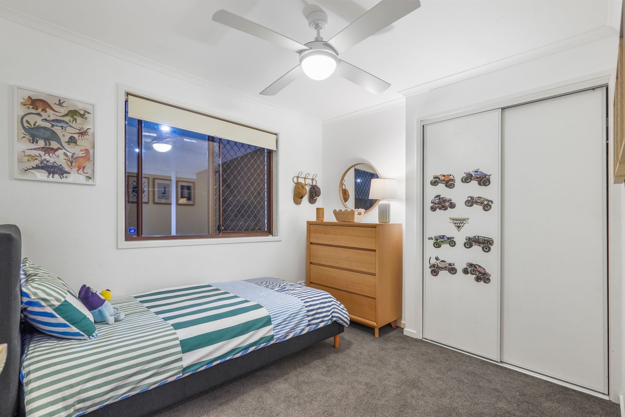 8 Leanne Court — photo 15 of 26