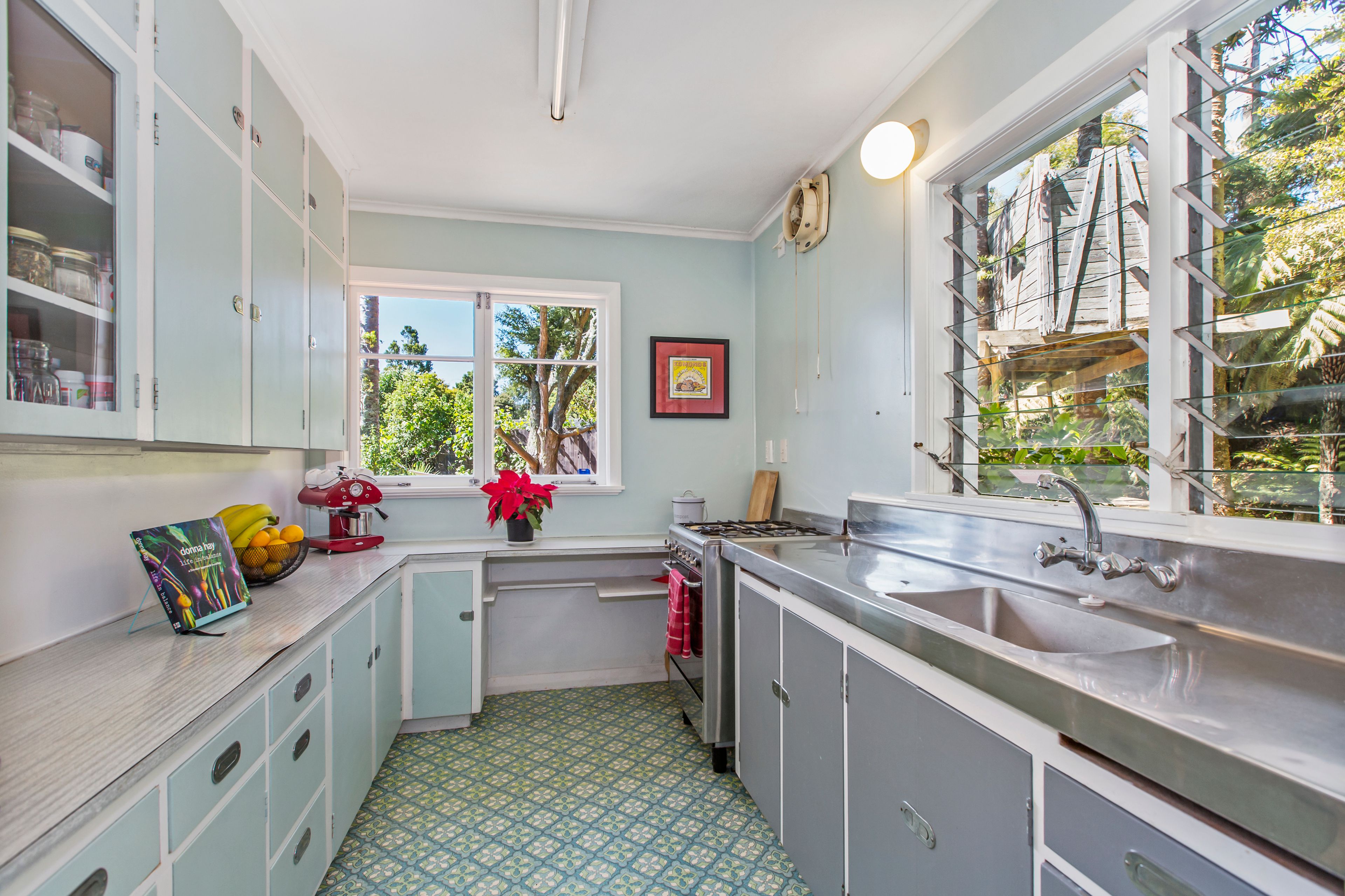 353 Titirangi Road, Titirangi, Waitakere City