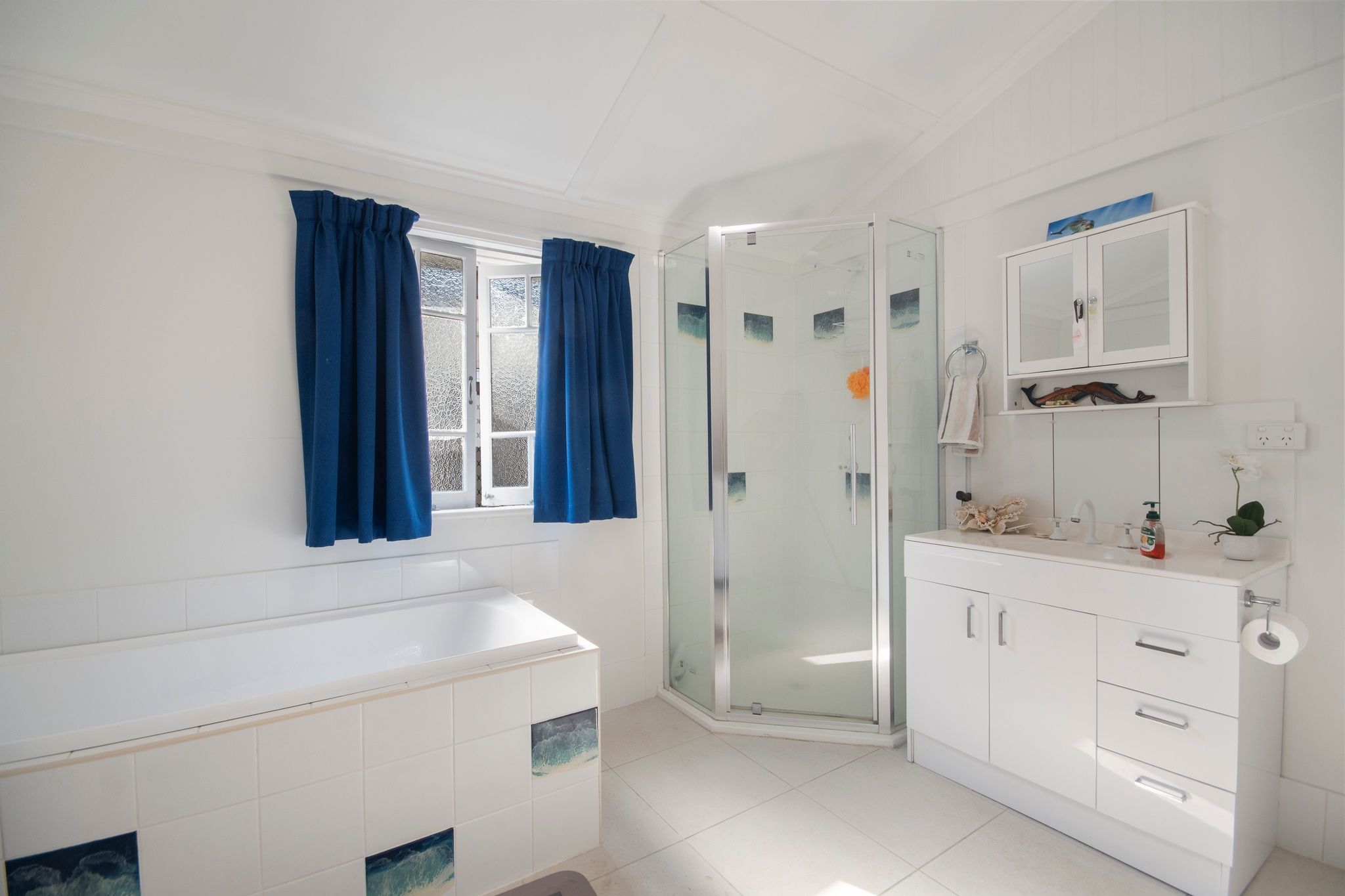 28 Somerset Street — photo 8 of 13