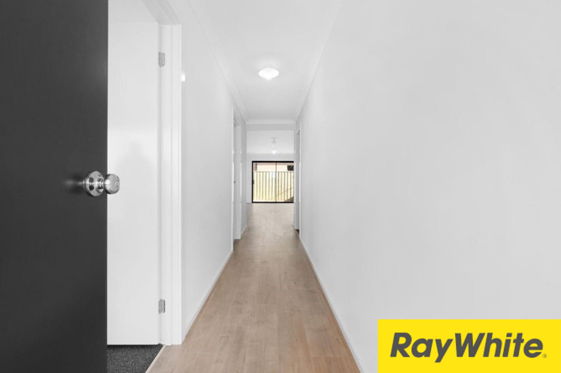 9 Dawson Street, THORNHILL PARK, VIC 3335