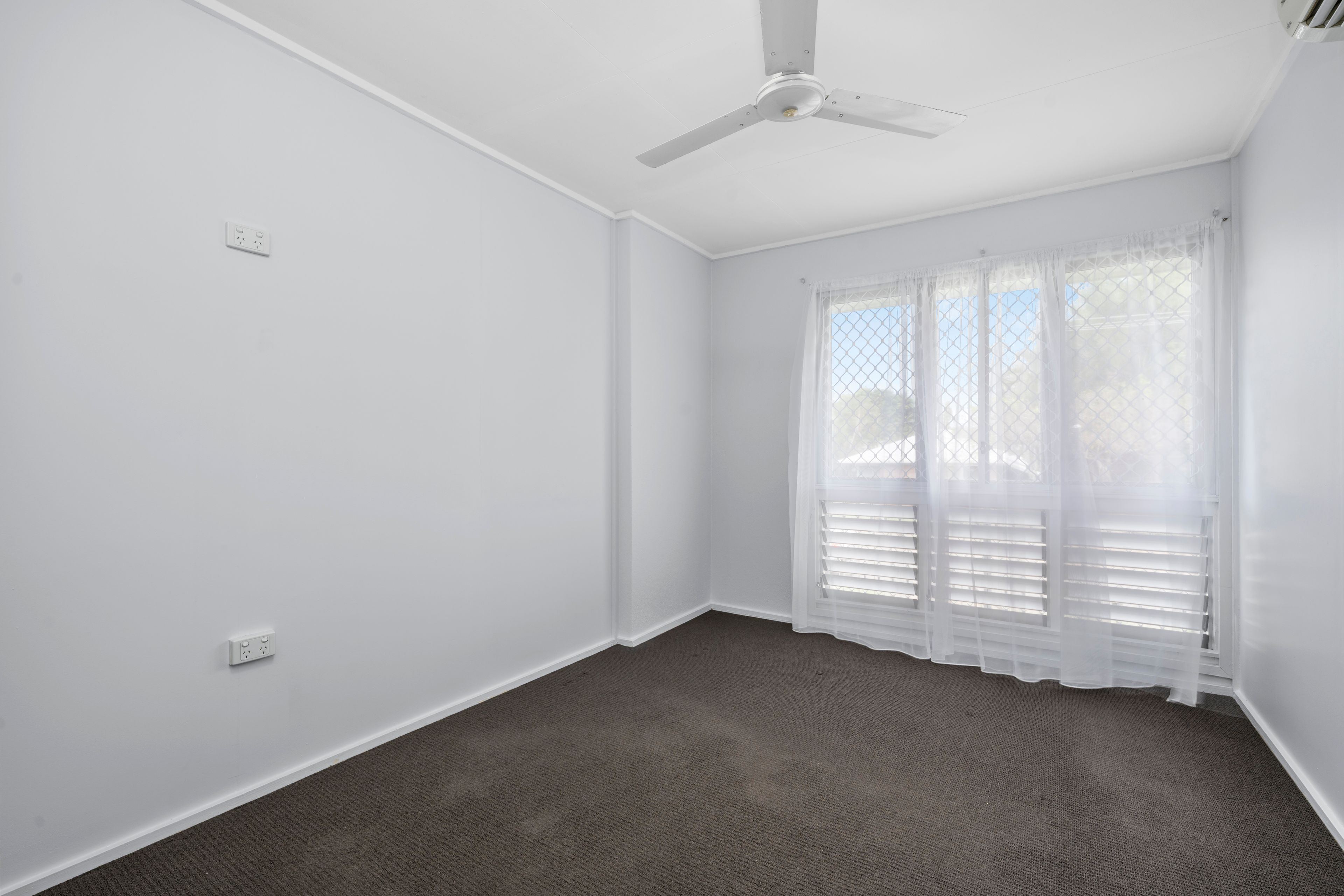 5 Barcroft Street — photo 9 of 15