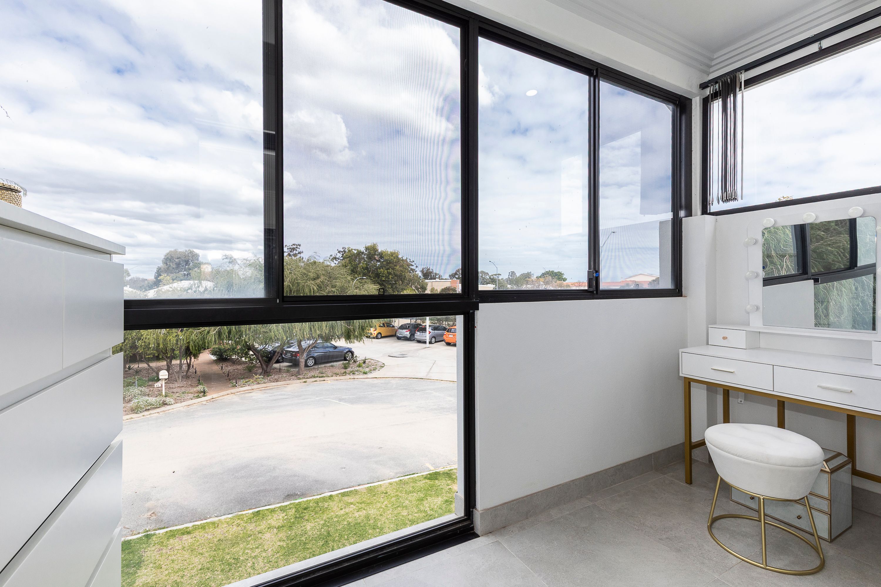 28 Leeder Street — photo 13 of 25