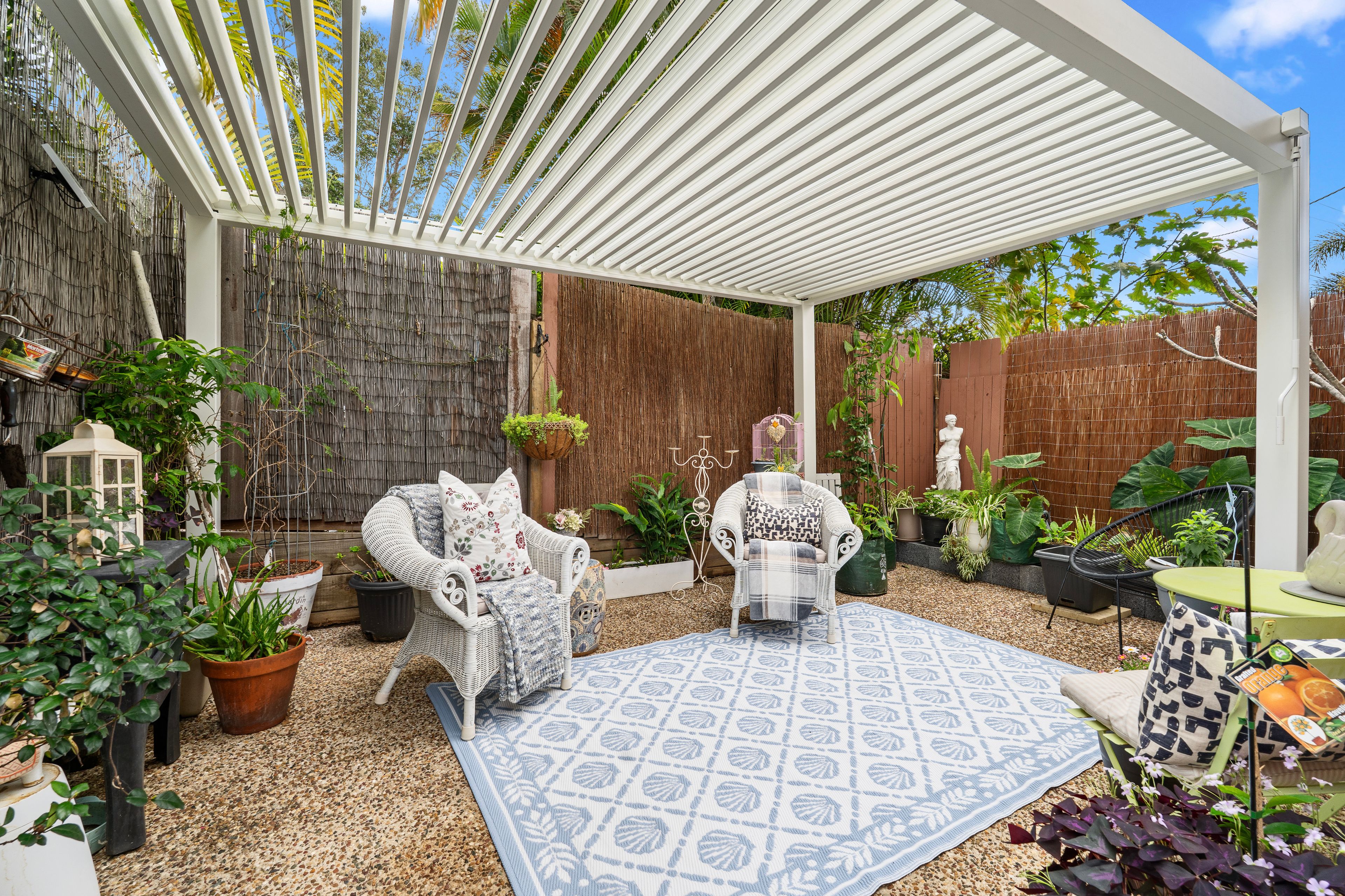 1/10 Martin Street — photo from Ray White Runaway Bay