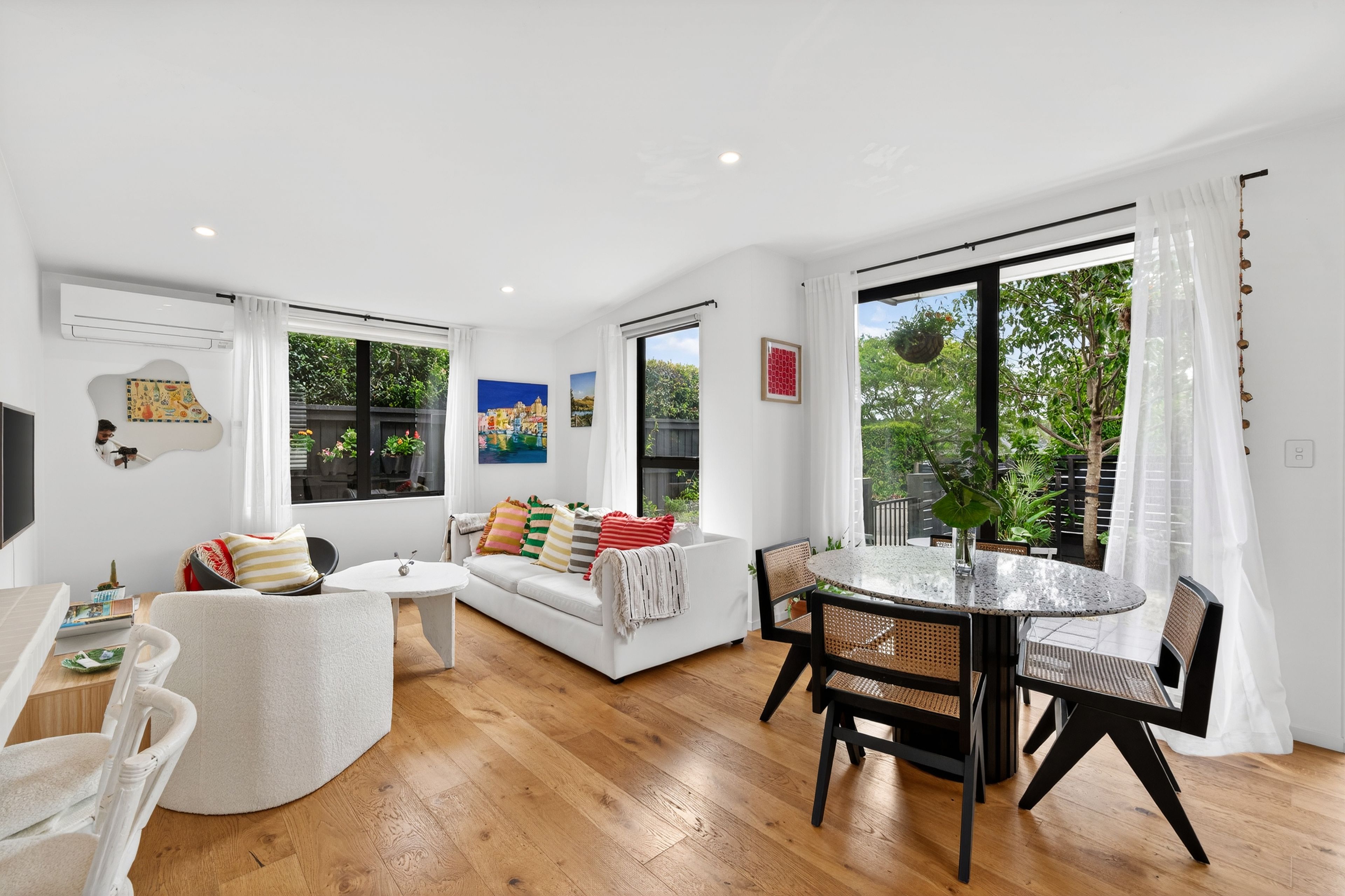 1/4 Glen Atkinson Street, St Heliers