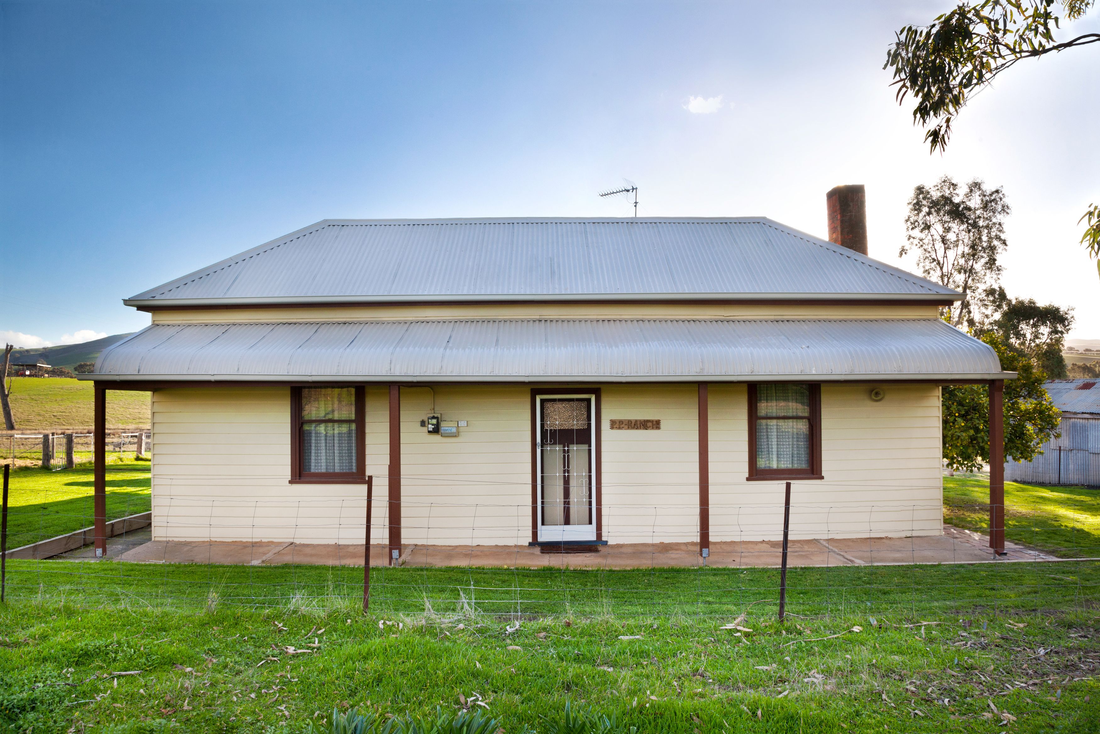 9 Kruss Road, Amphitheatre, VIC 3468