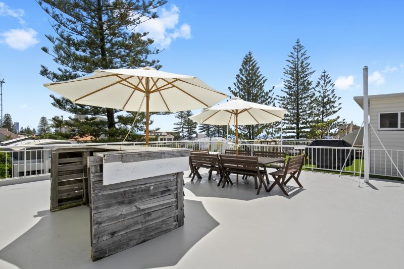 11/10 Dudley Street, Mermaid Beach, QLD 4218