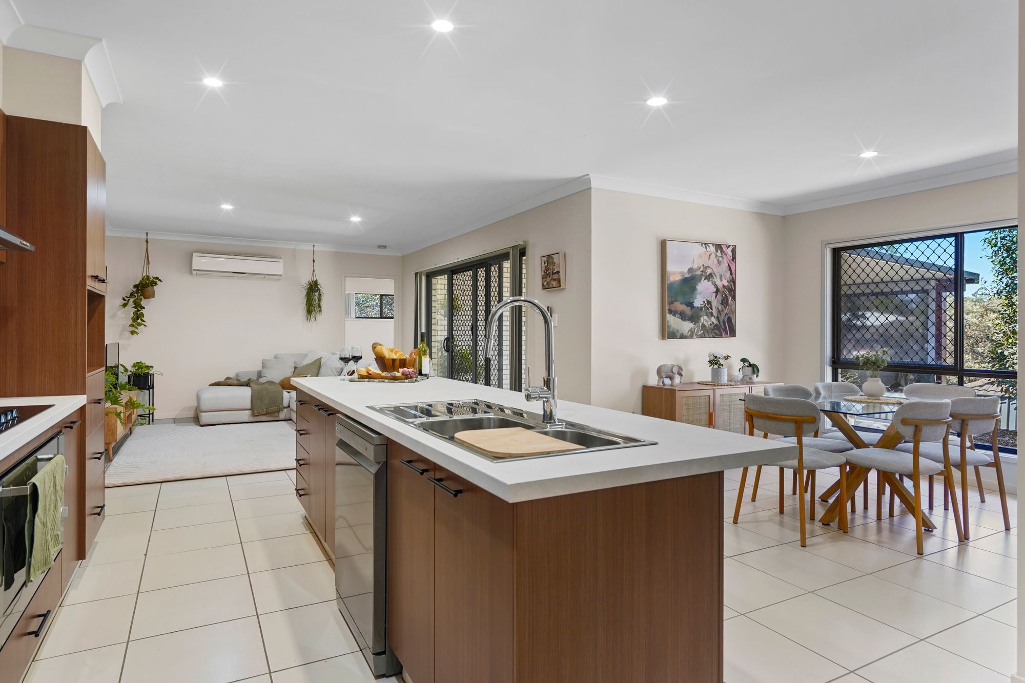 5 Kate Court — photo 4 of 22