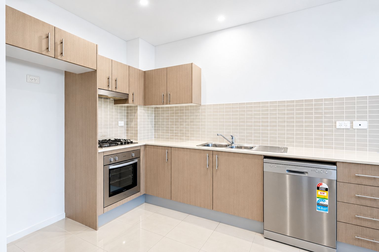 5/37-43 Balmoral Road — photo 2 of 7