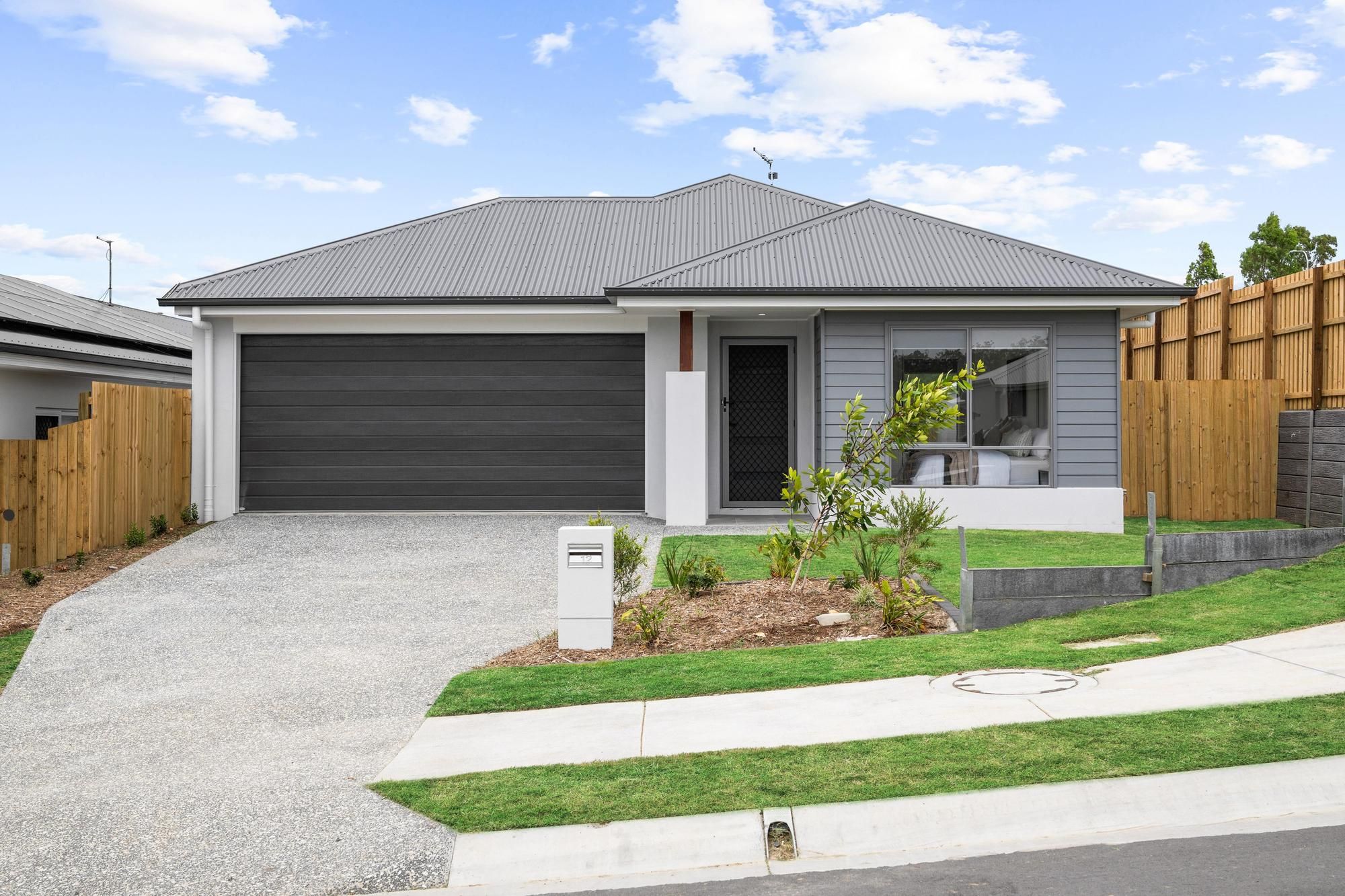 12 Sonder Street, White Rock, QLD 4306