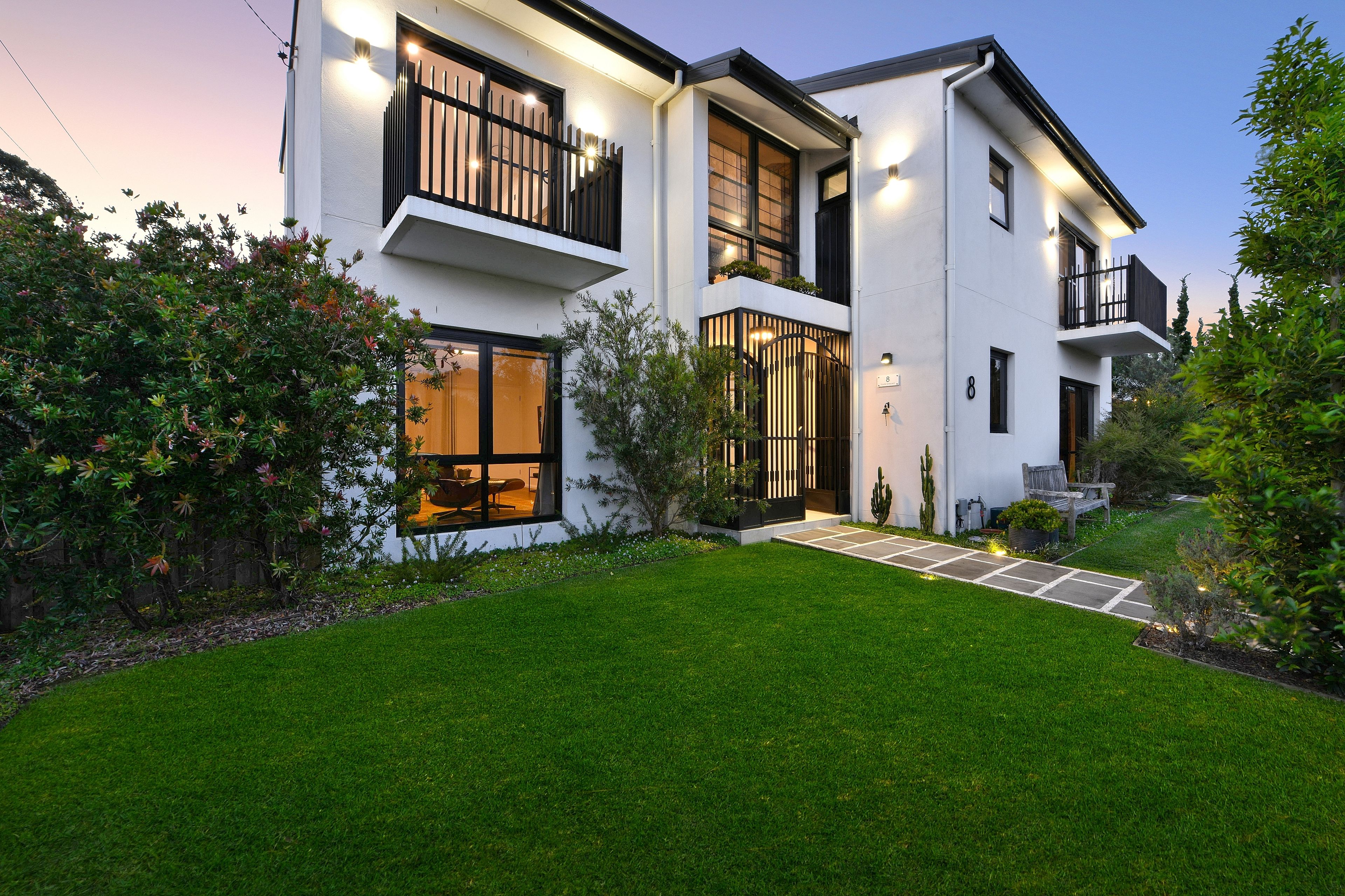 8 Fowler Crescent — photo 10 of 29