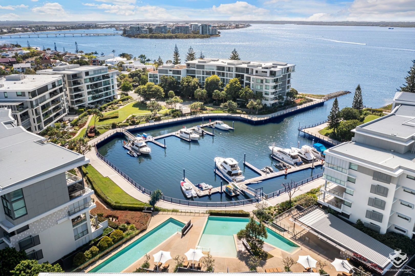 7208/323 Bayview Street, Hollywell, QLD 4216