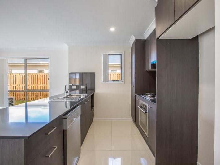 19 Lauenstein Crescent, Pimpama, QLD 4209