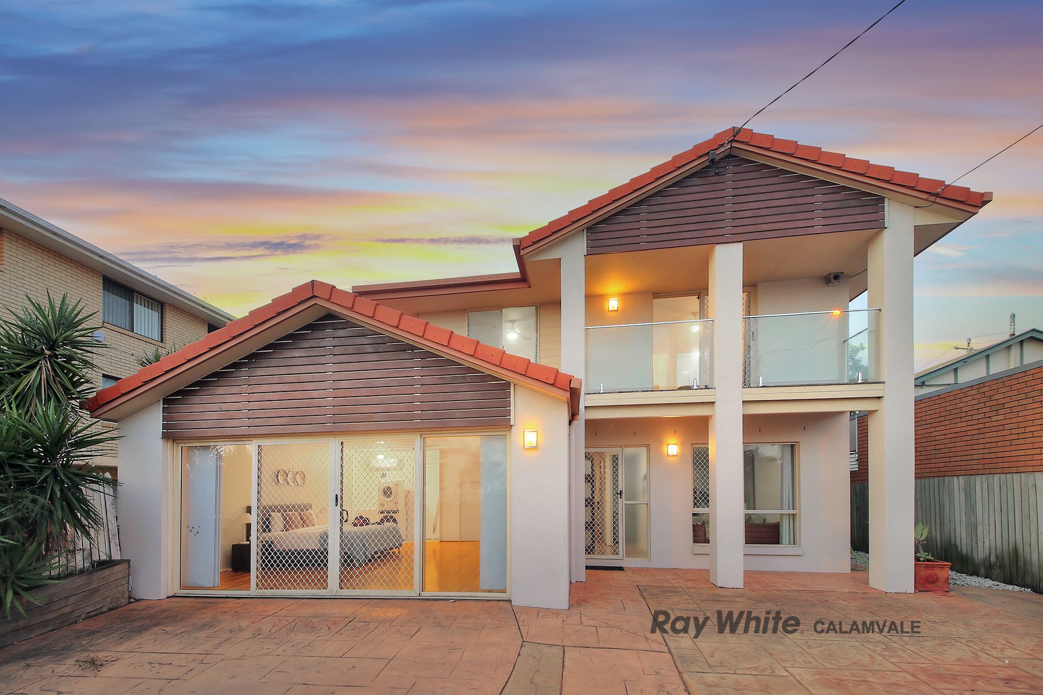 180 Hornibrook Esplanade, — photo from Ray White Calamvale