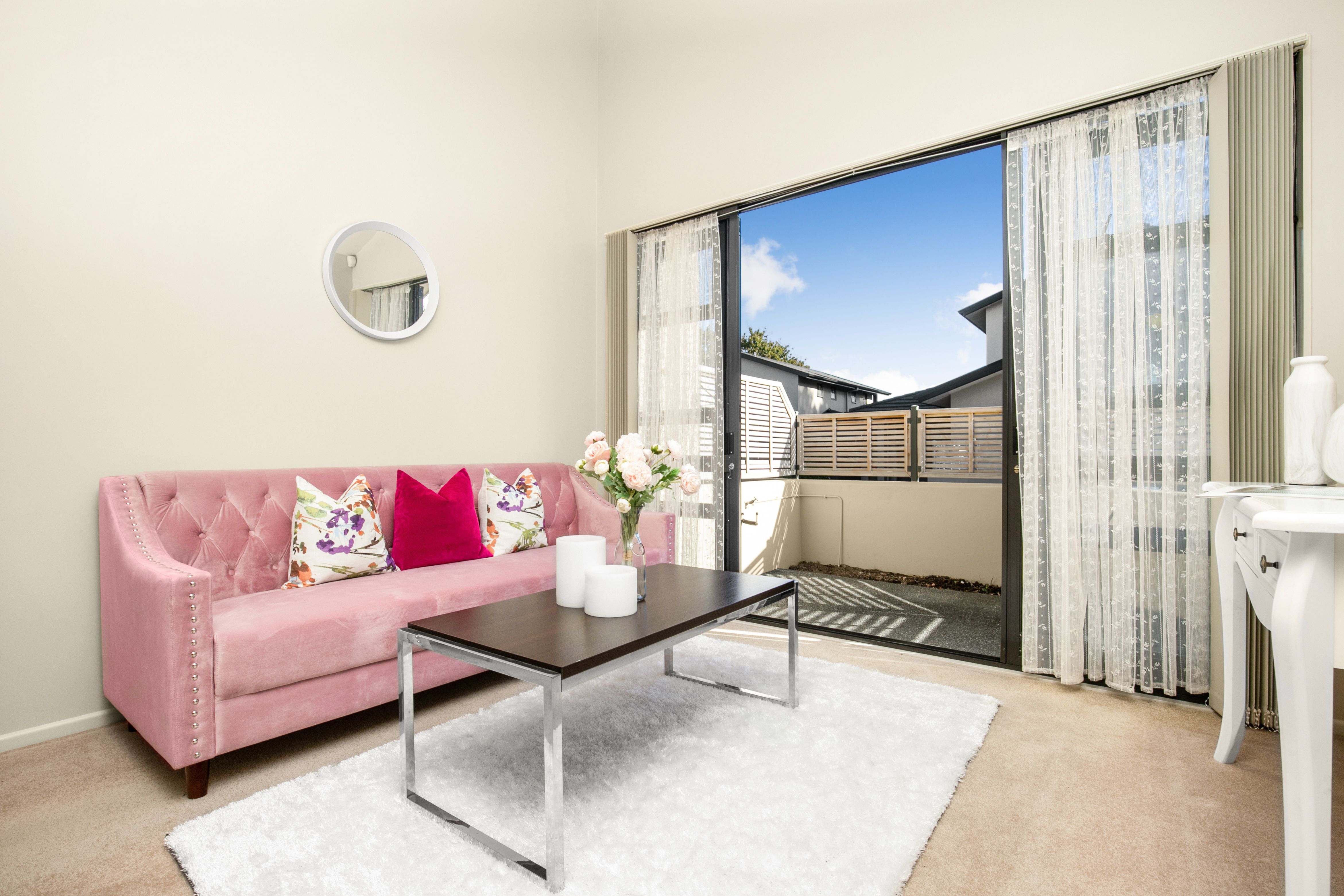 54/8 Landscape Road, Papatoetoe, Manukau City