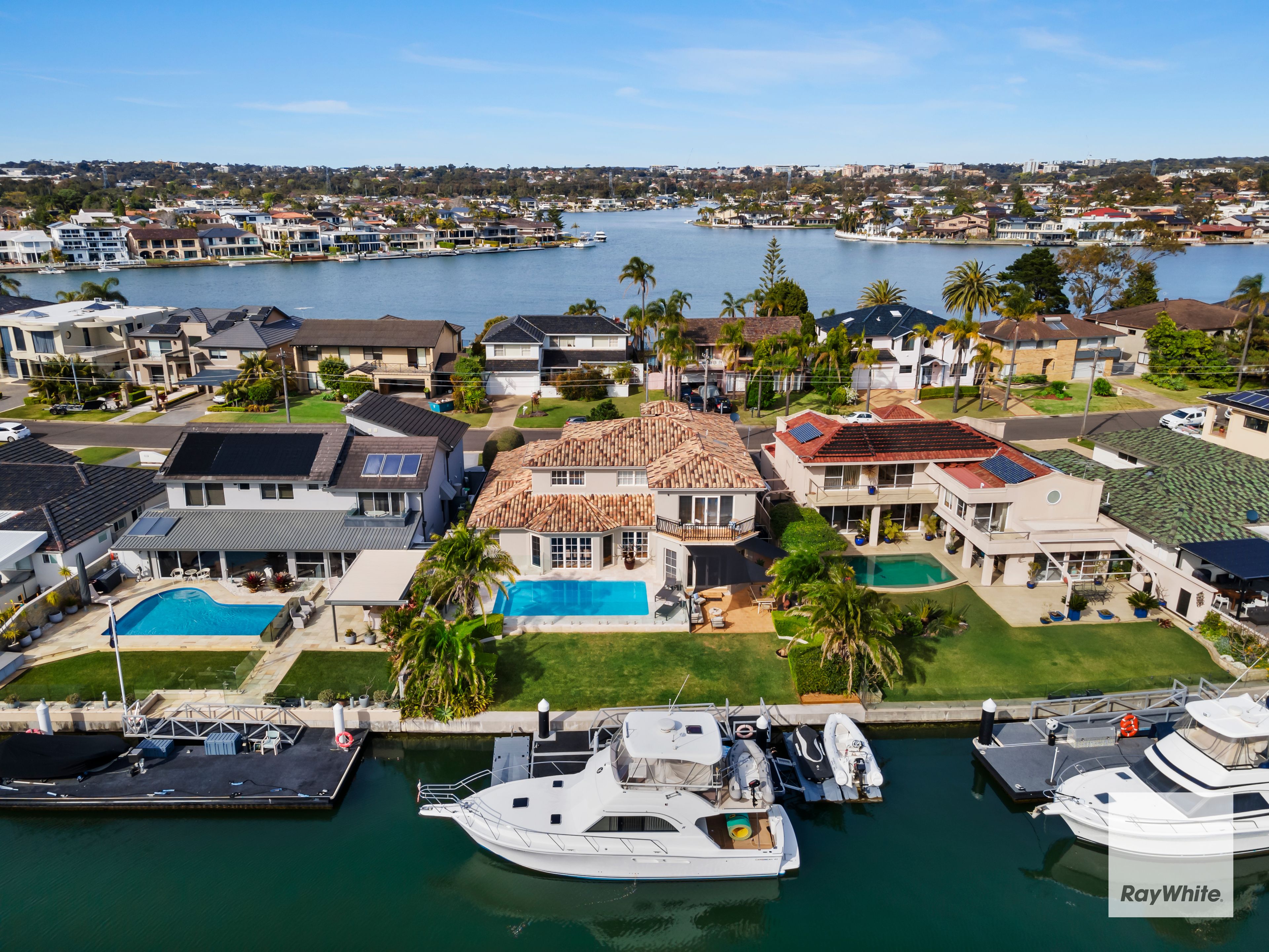 13 Murray Island, Sylvania Waters NSW 2224