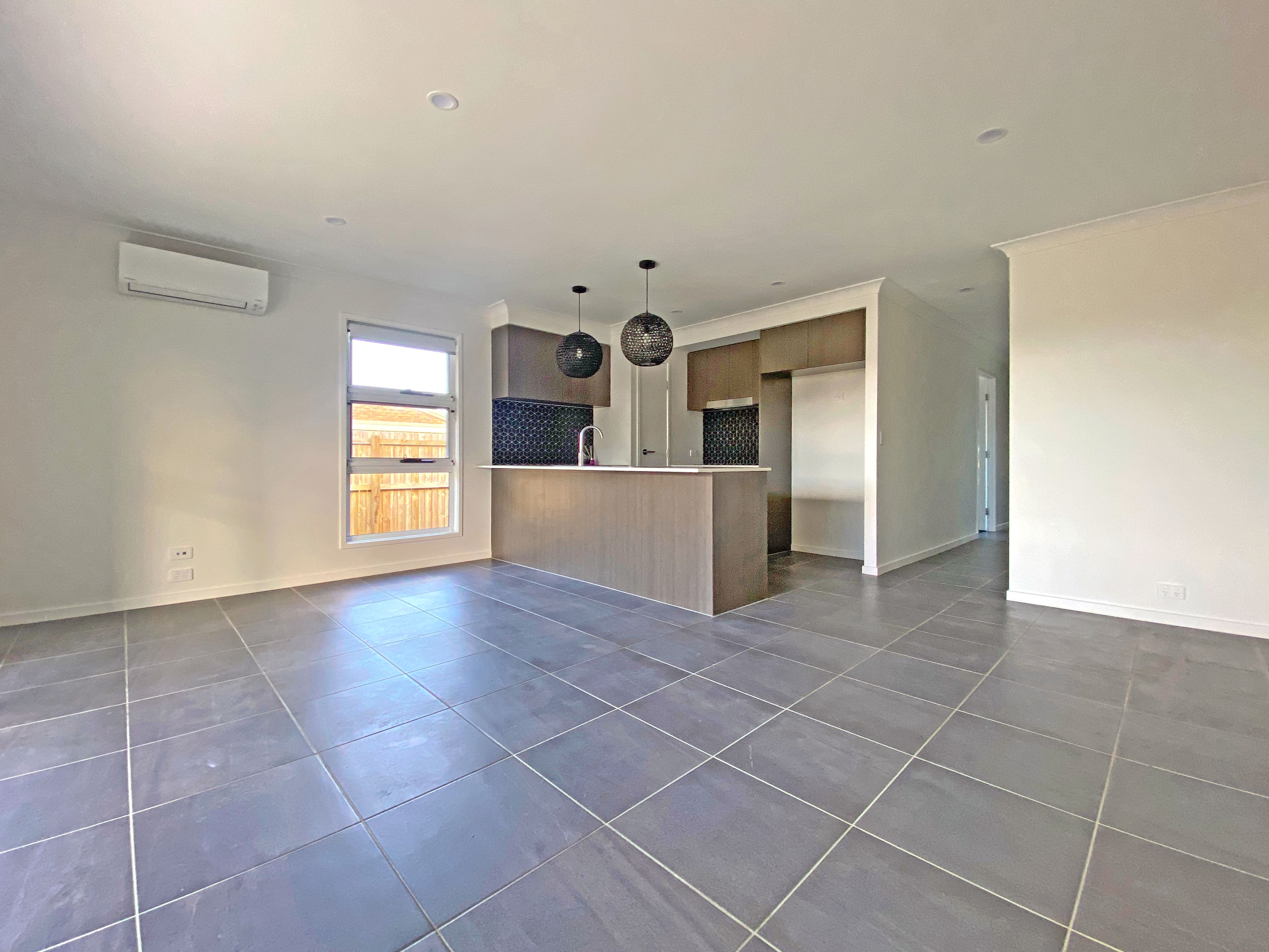 1/19 Friarscourt Road, Bellmere, QLD 4510