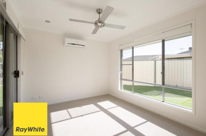 2/7 Kellie Court — photo 4 of 9