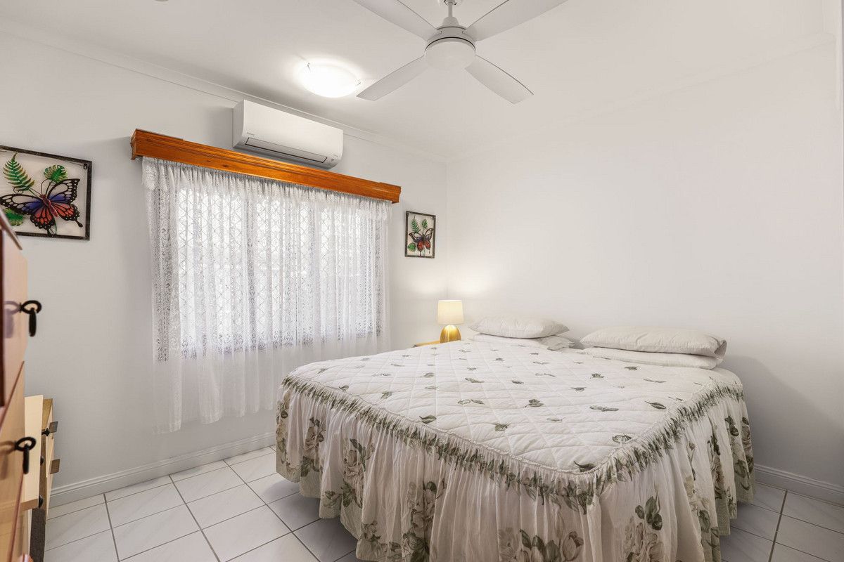 1/9 Bon Villa Avenue — photo 11 of 20