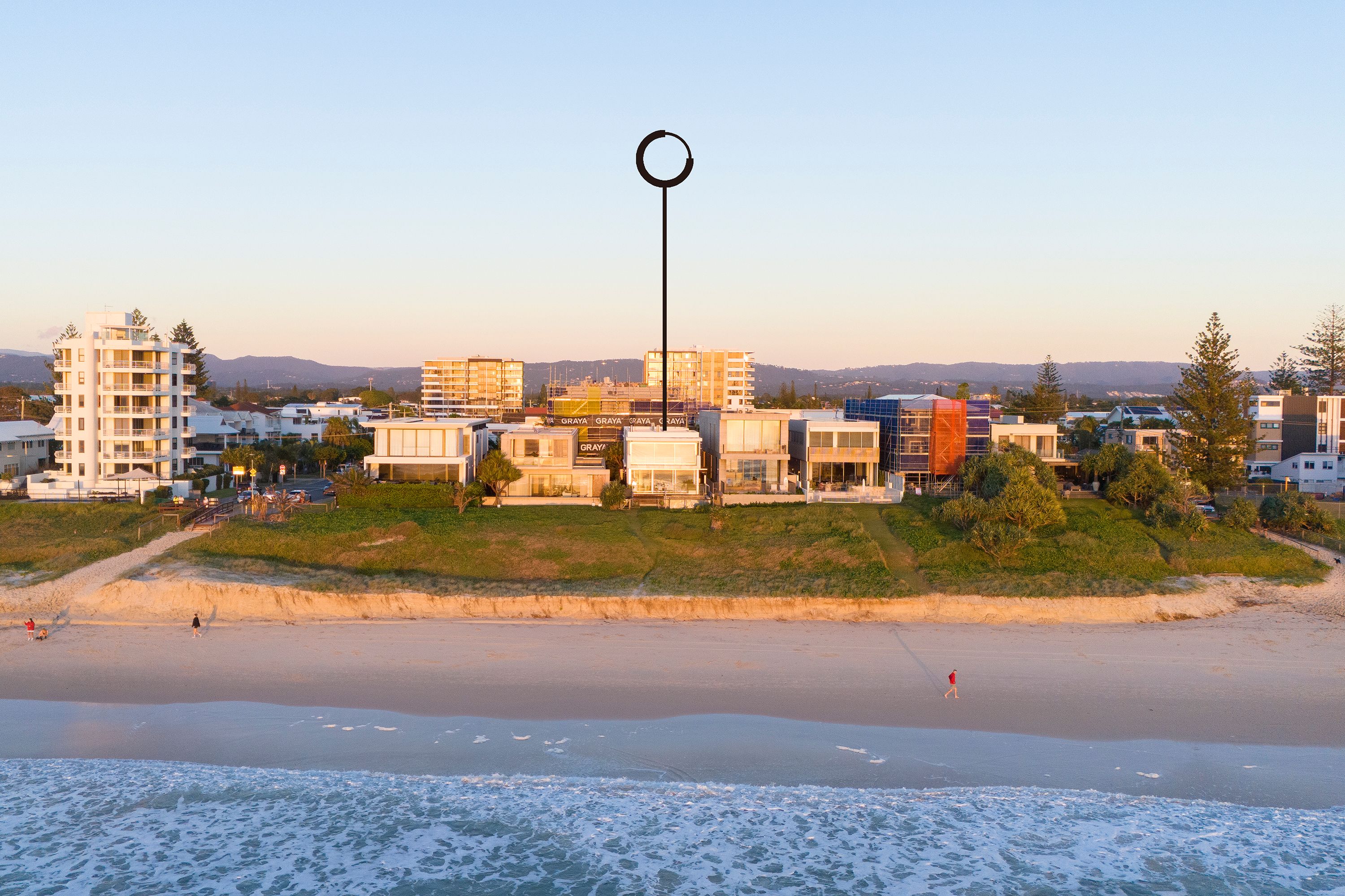 129 Hedges Avenue, Mermaid Beach, QLD 4218