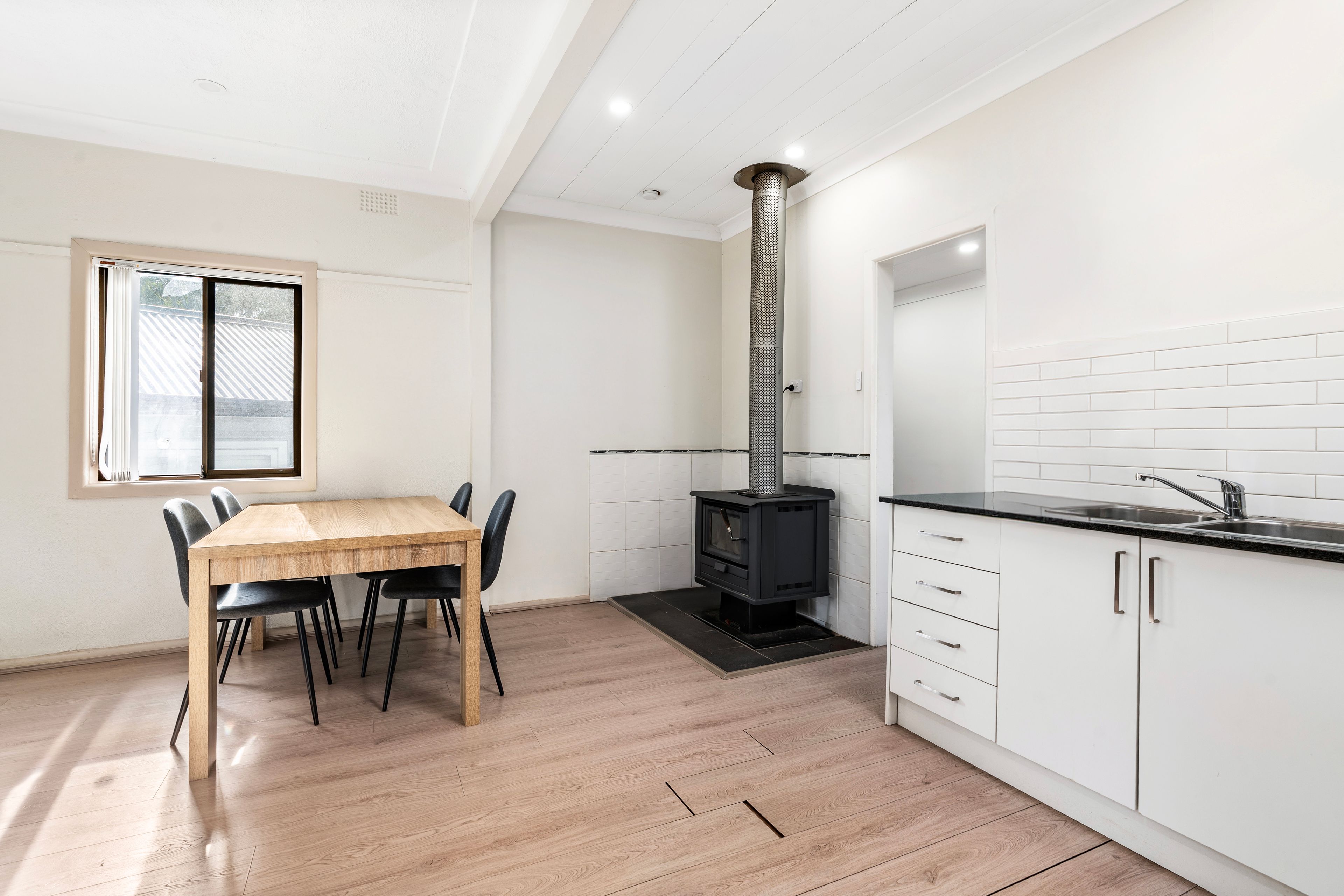 15 Grace Street — photo 5 of 27