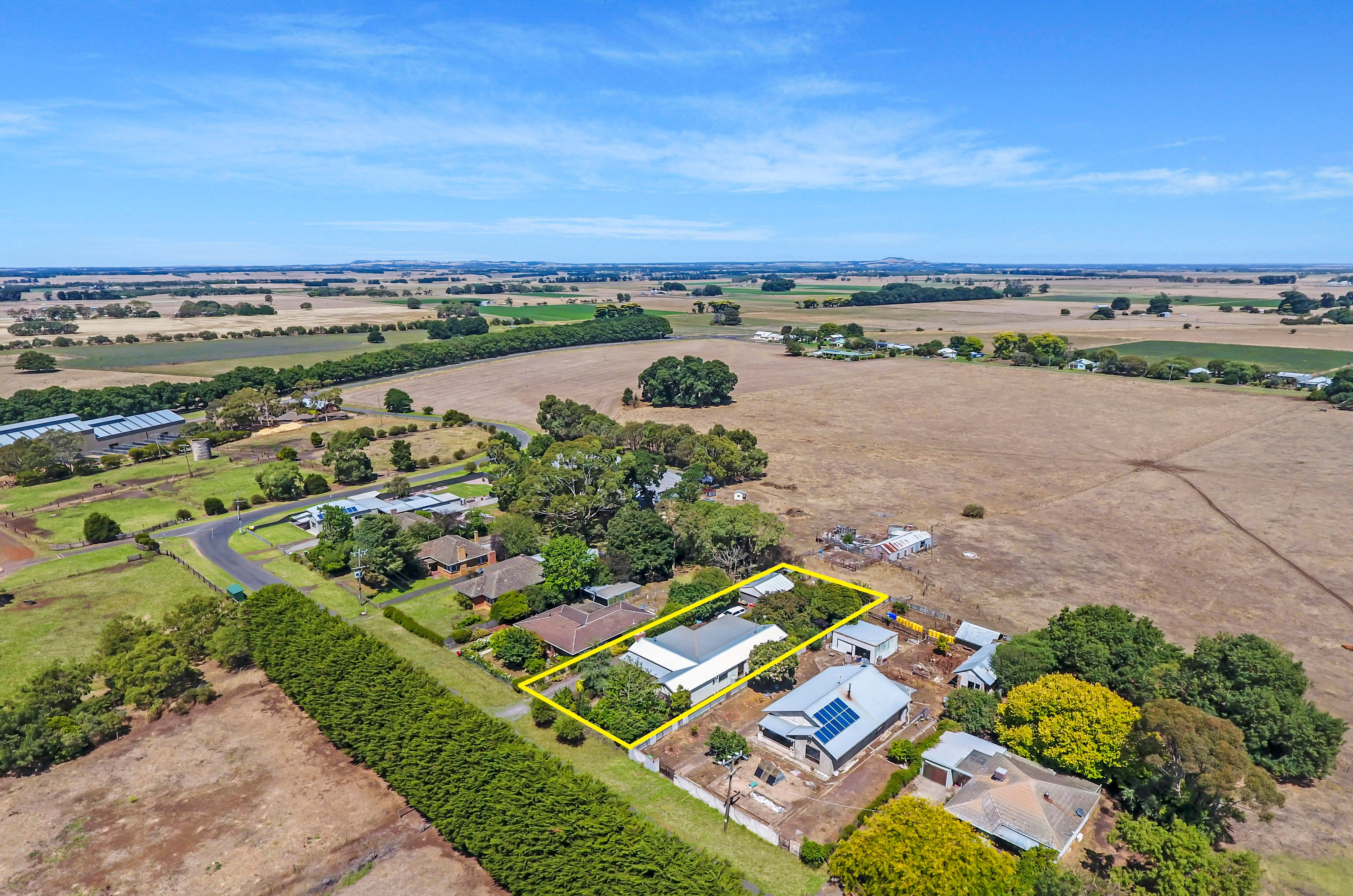 396 Blacks Road, Glenormiston South, VIC 3265