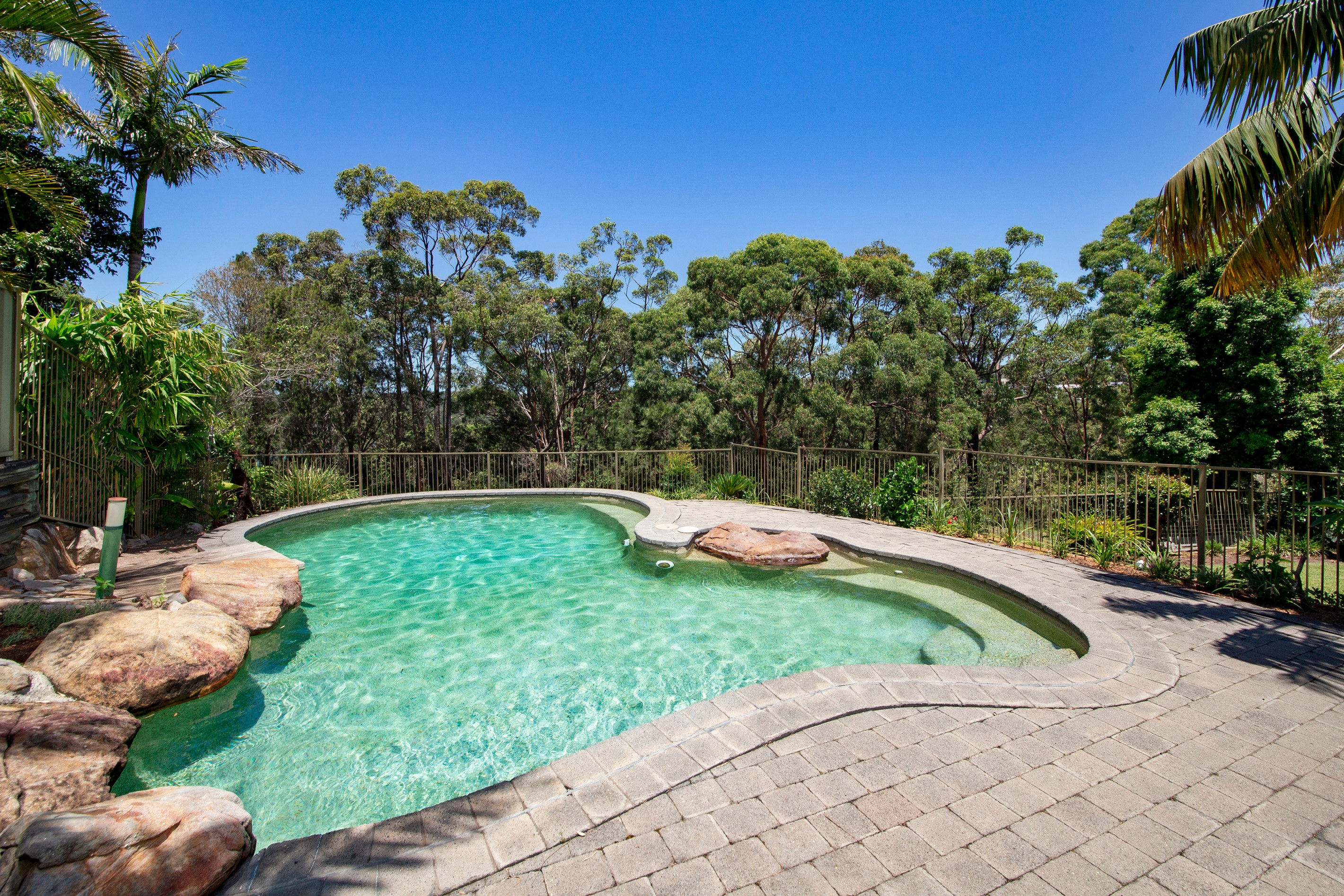 10 Karangi Place, Illawong, NSW 2234