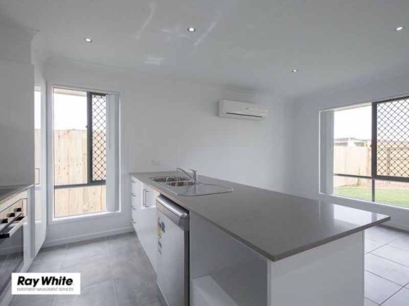 32 Creekstone Avenue, Redbank Plains, QLD 4301