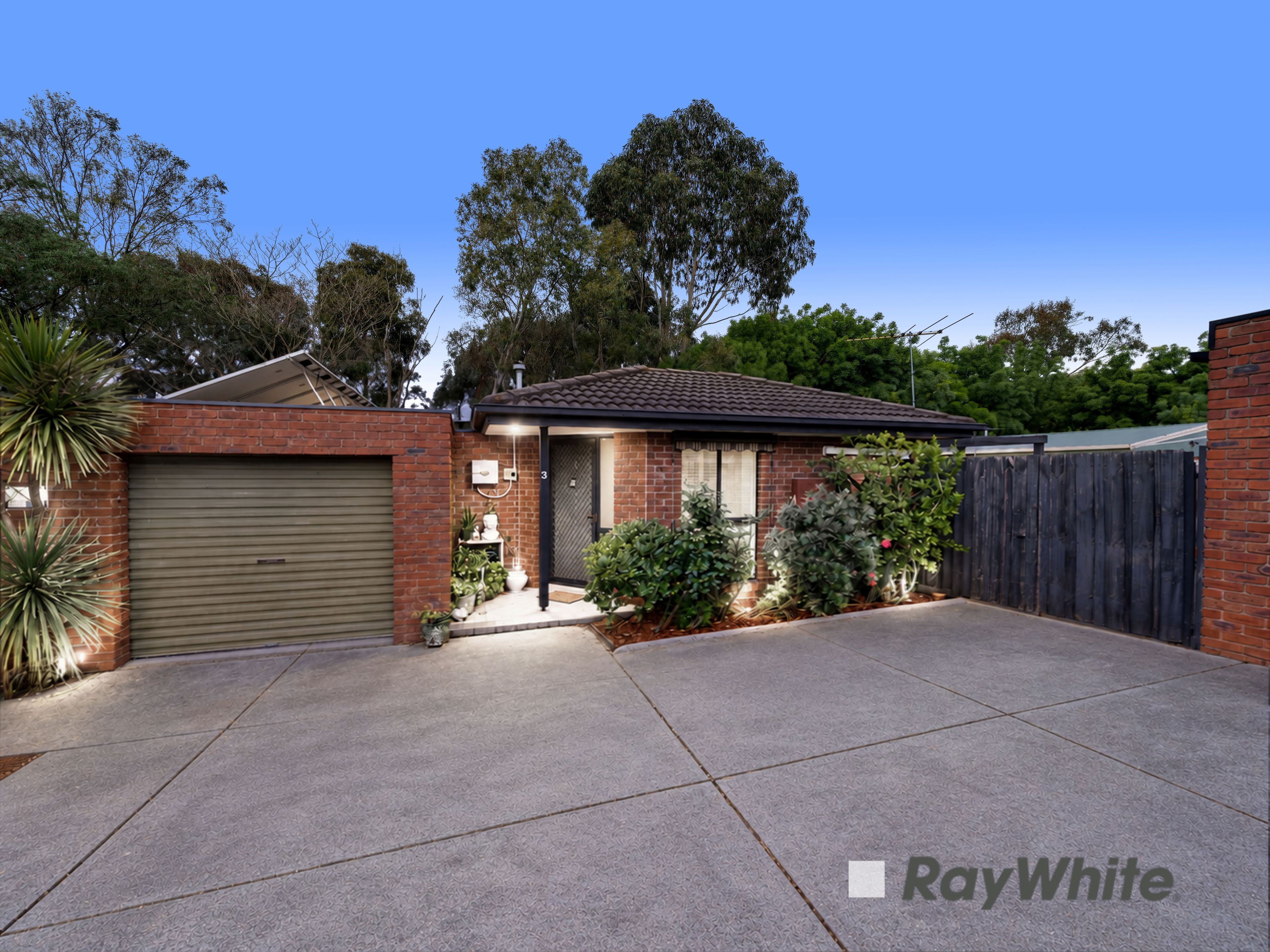 3/30-32 Blackwood Drive — photo from Ray White Narre Warren
