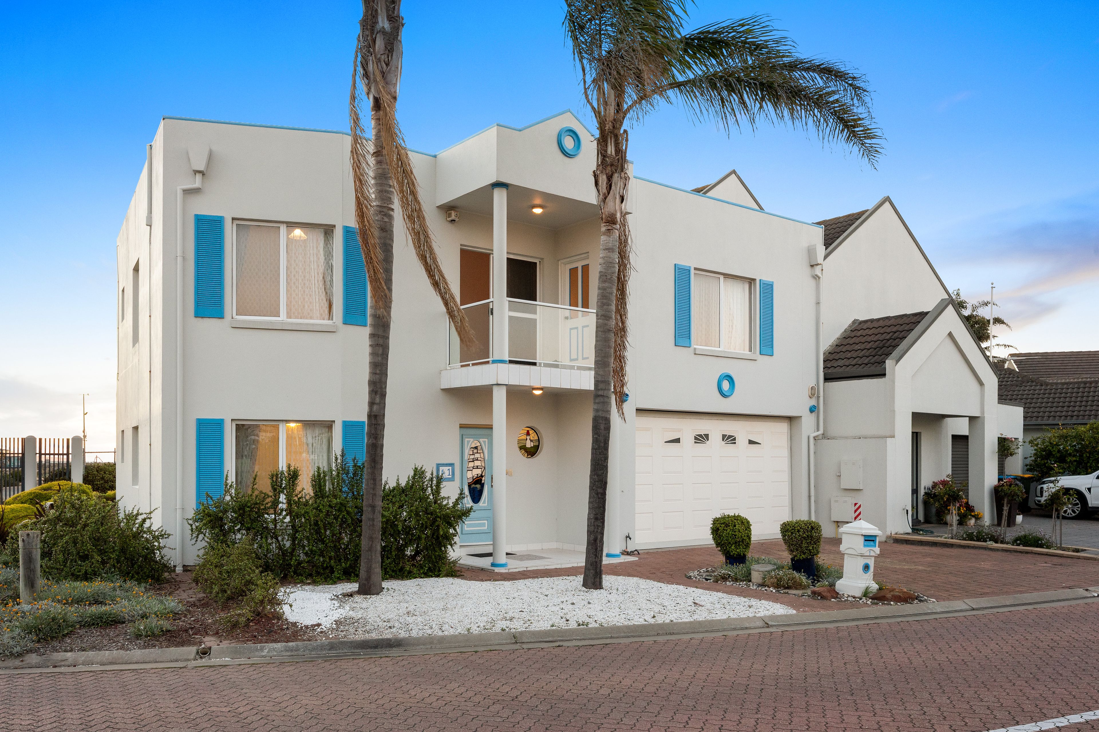 1 One And All Drive — photo from Ray White Port Adelaide