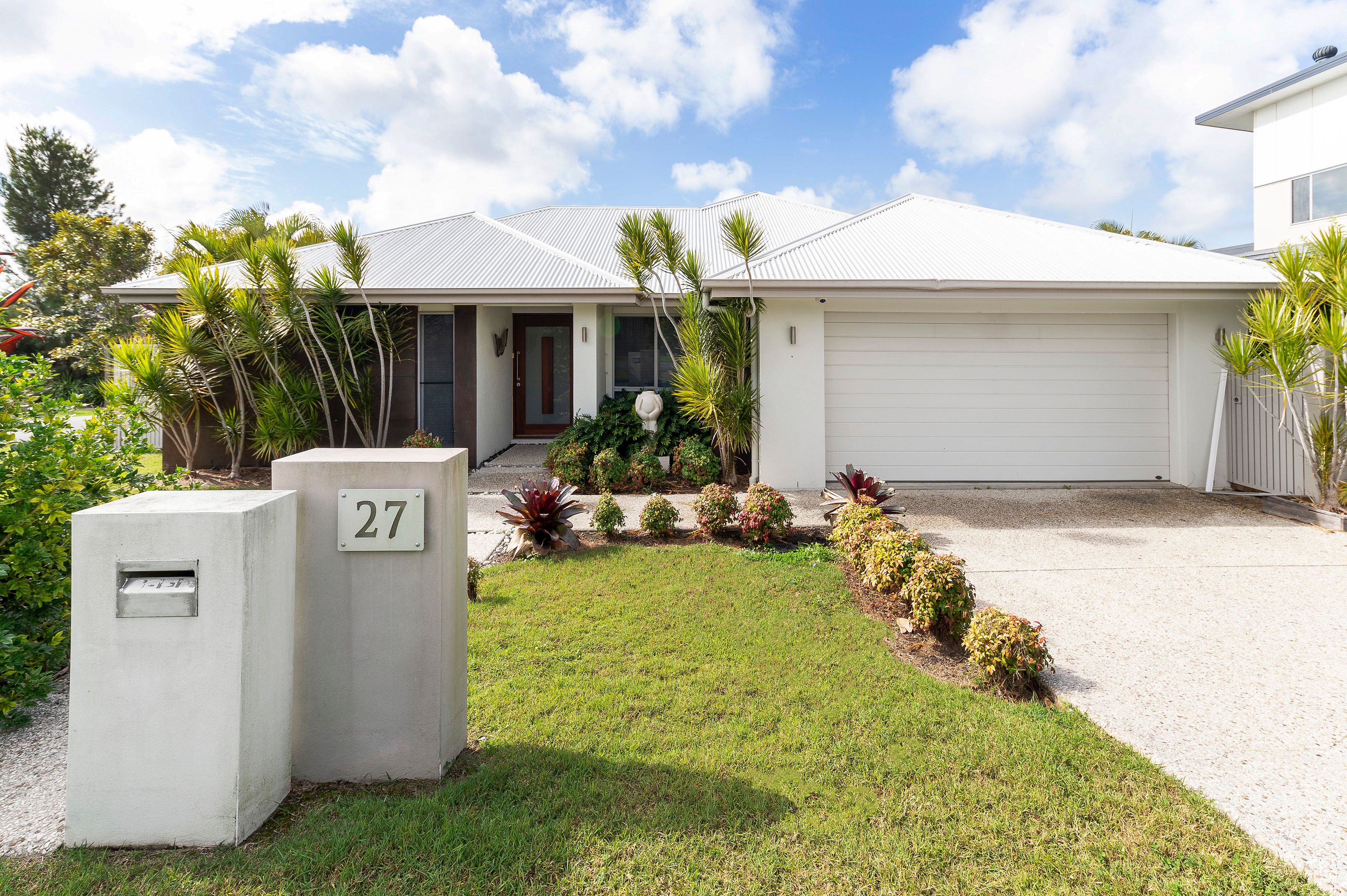 27 Scenic Crescent, Coomera QLD 4209