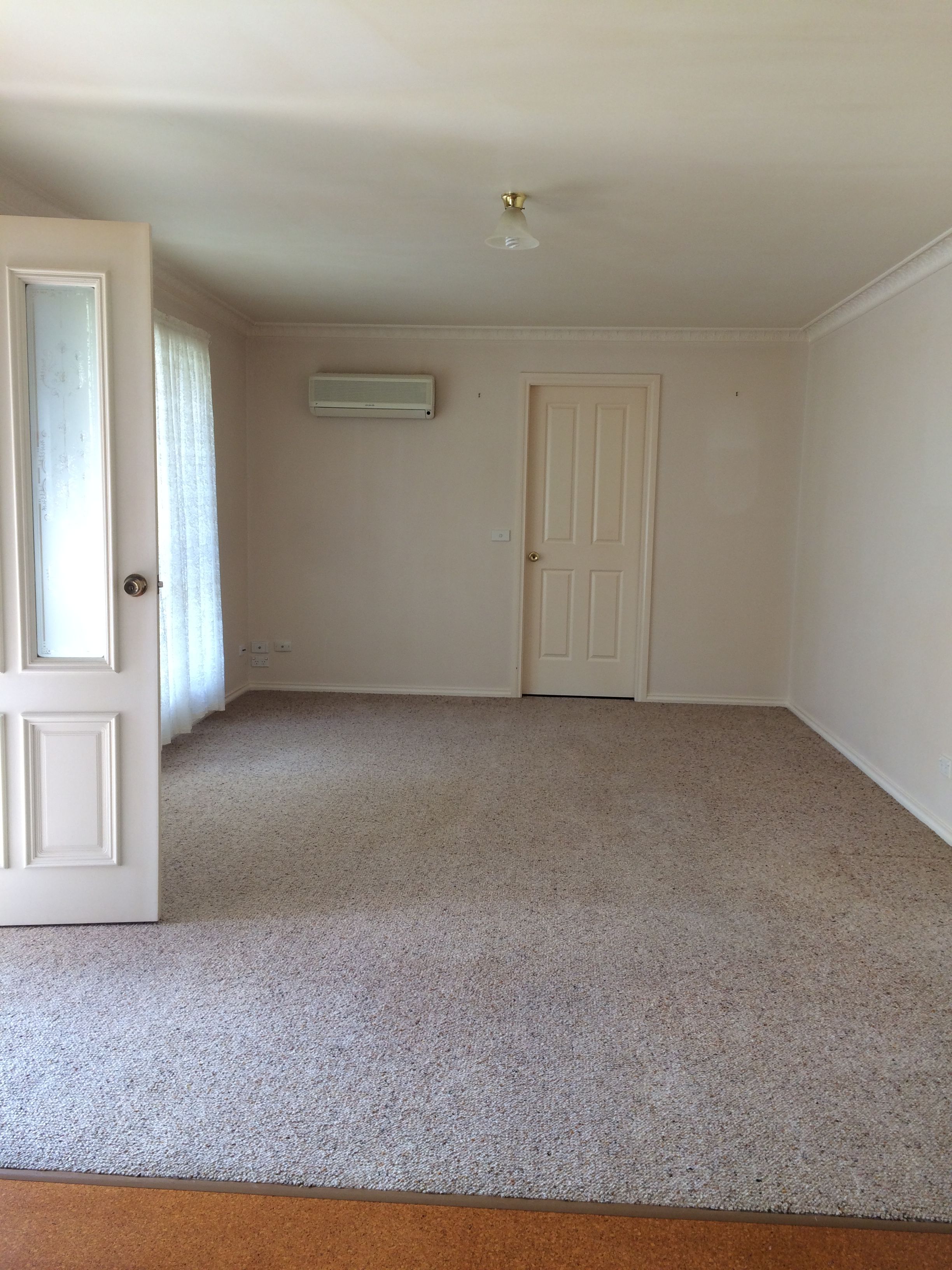 1/6 Beale Street, Tumut, NSW 2720