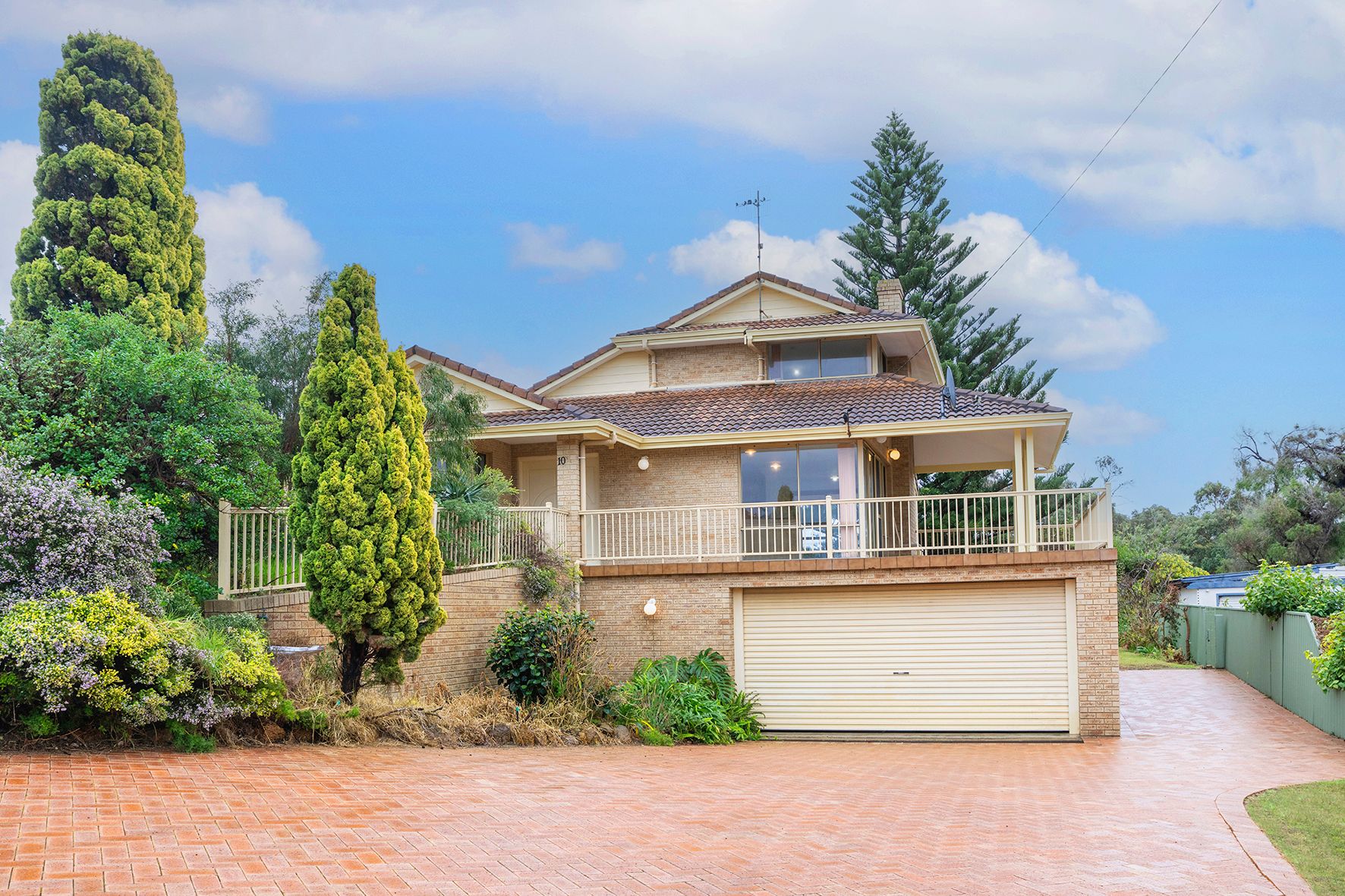 10 Stirling Street — photo from Ray White Stocker Preston | Augusta