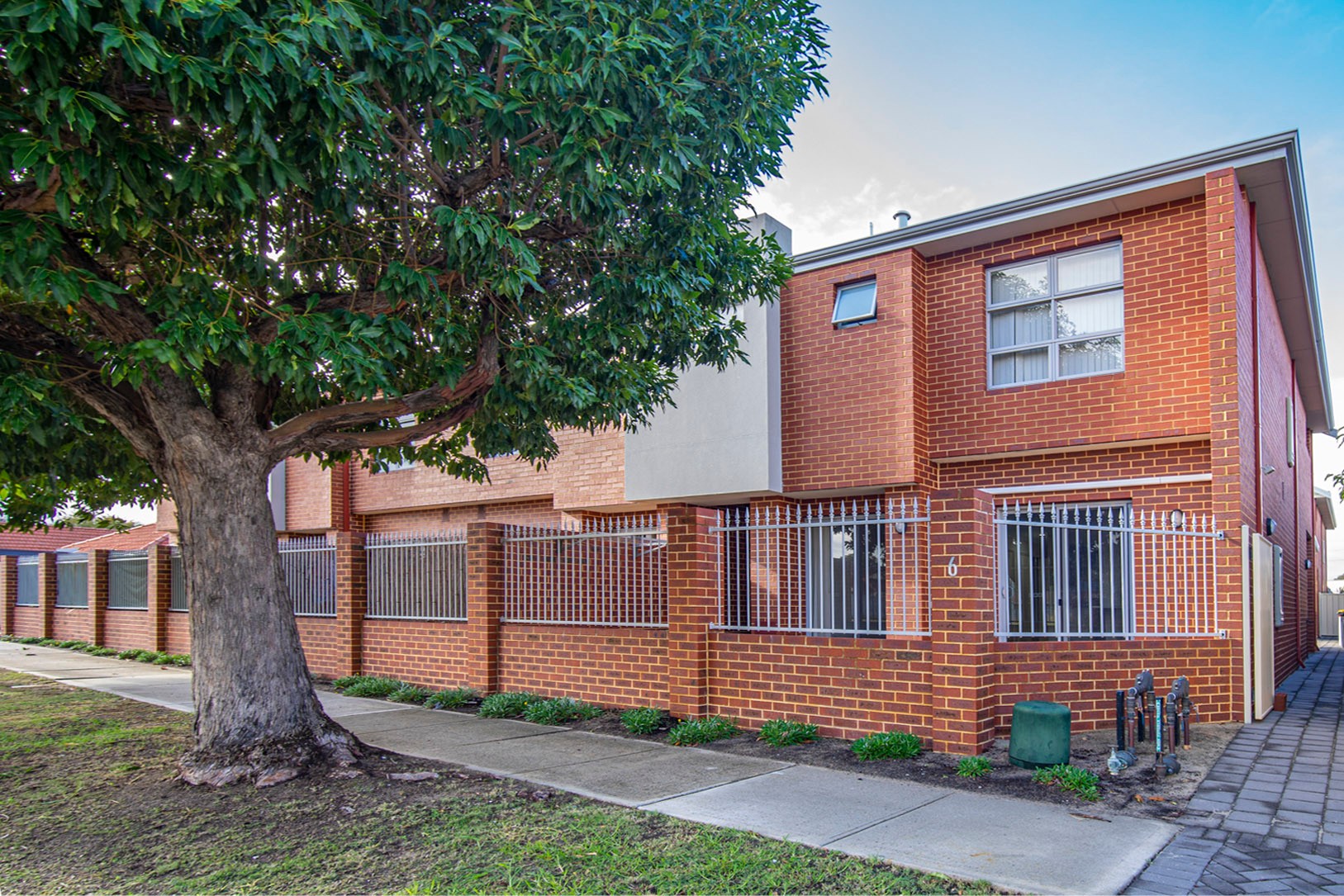 4/6 Sampson Close, Midland, WA 6056