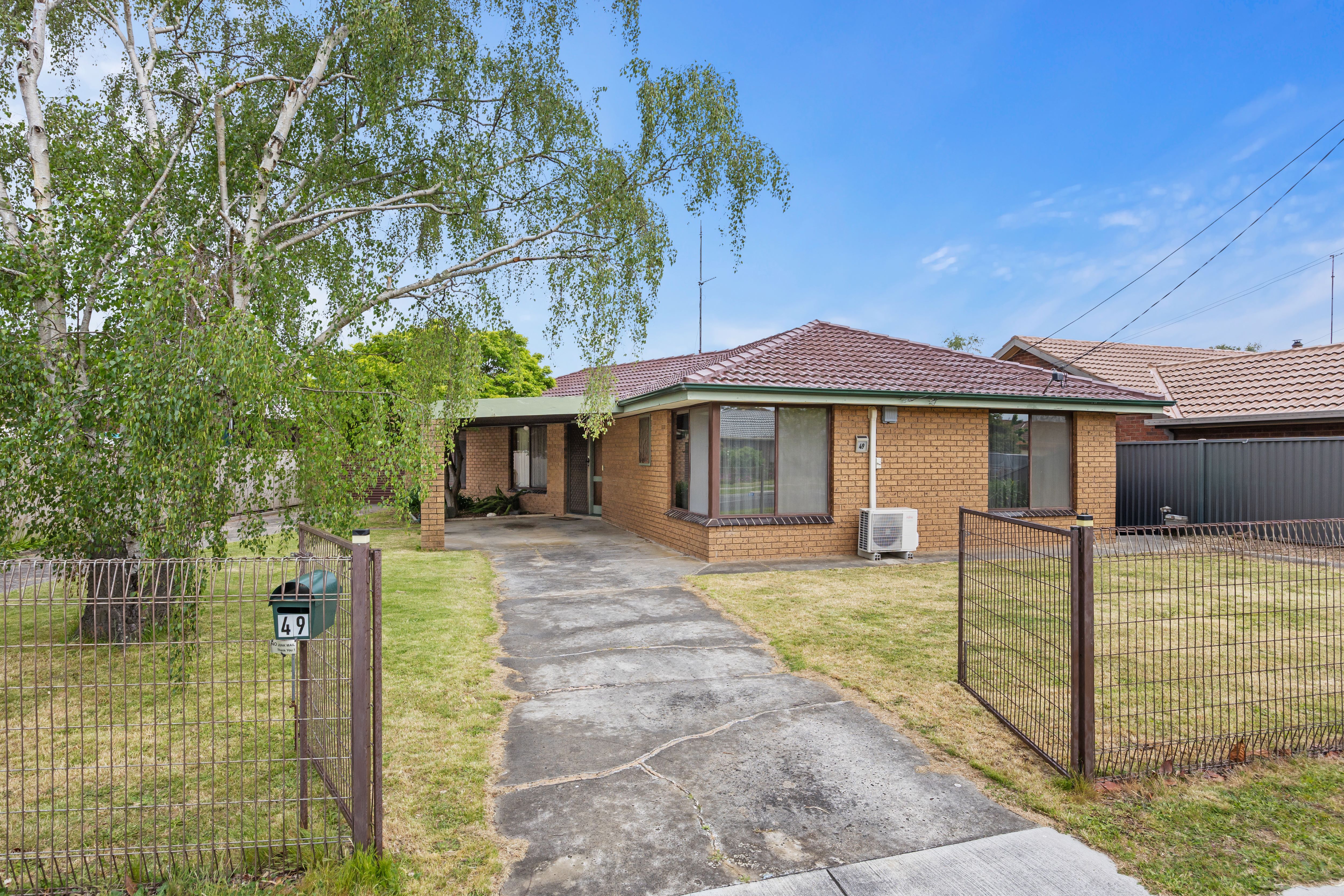49 Langstaffe Drive , Wendouree VIC 3355