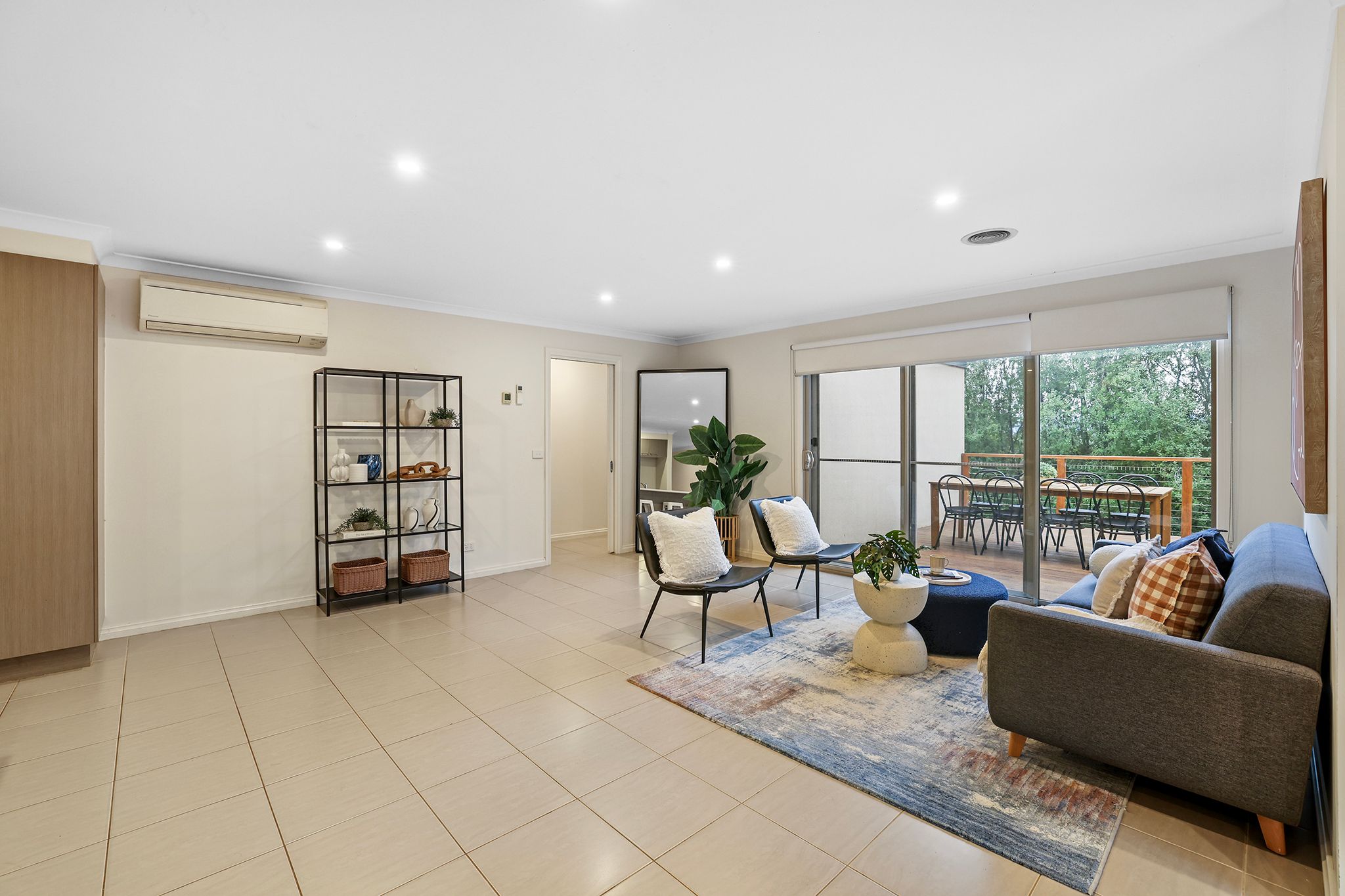 85 Mcneilly Road — photo 3 of 27