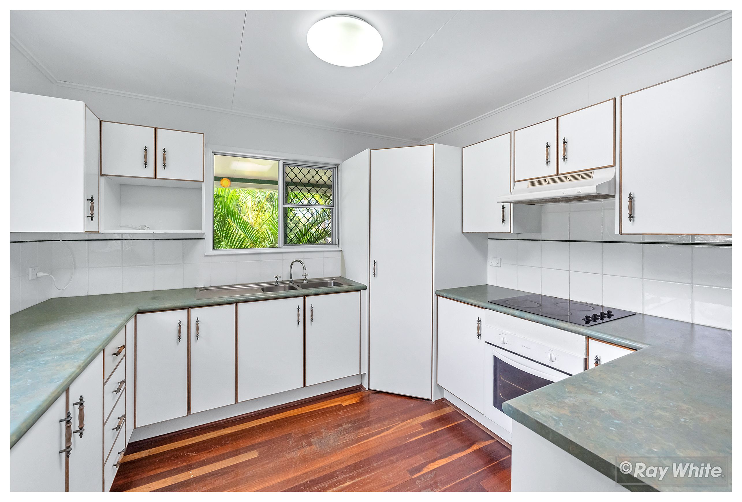 222 Schmidt Street, Frenchville, QLD 4701