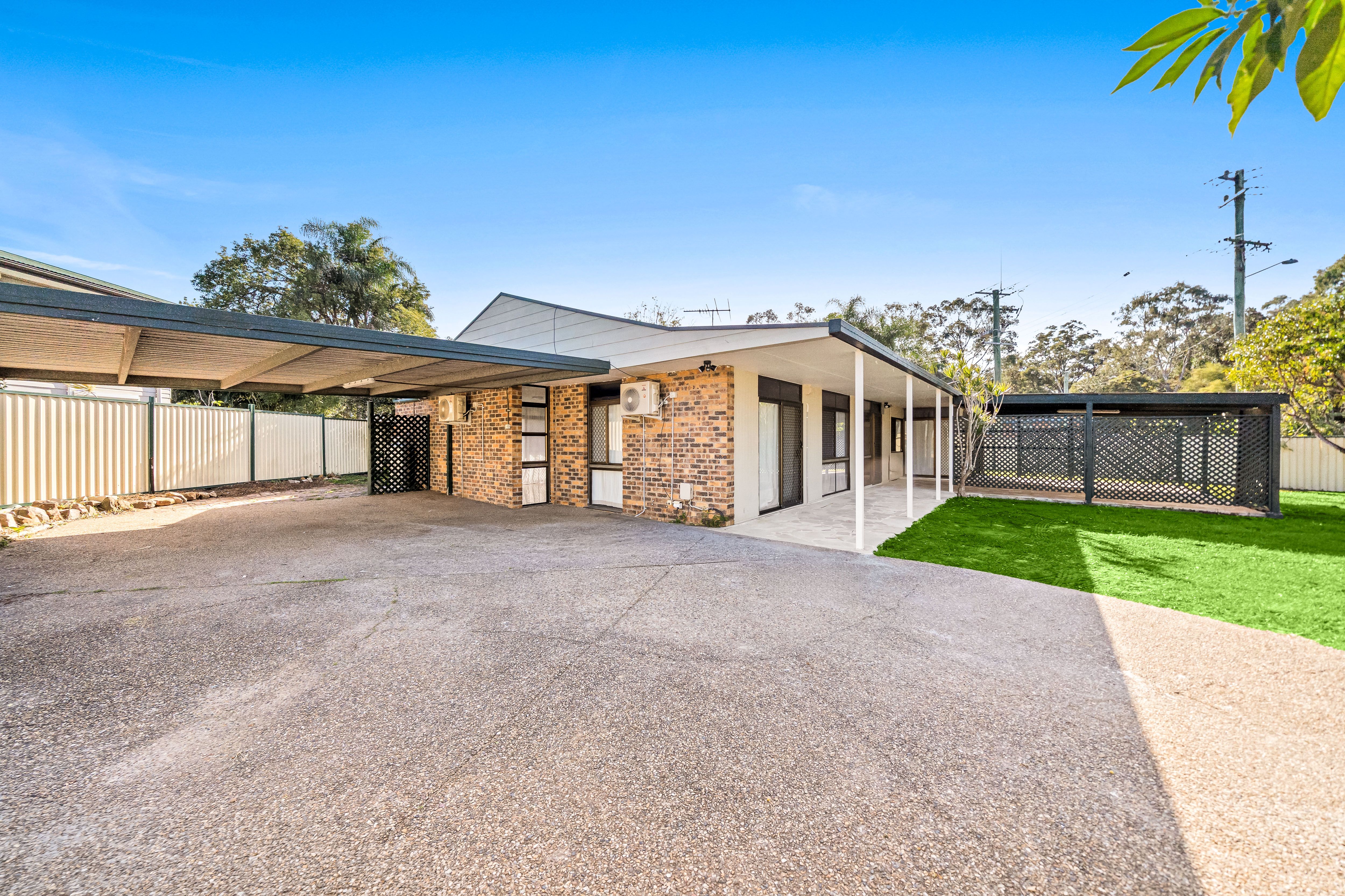 1 Winnetts Road, Daisy Hill, QLD 4127