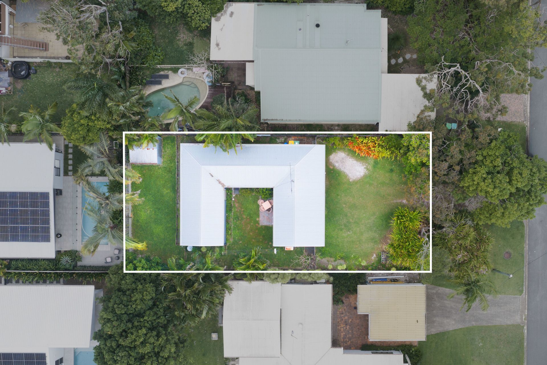 44 Weyba Street — photo 10 of 12