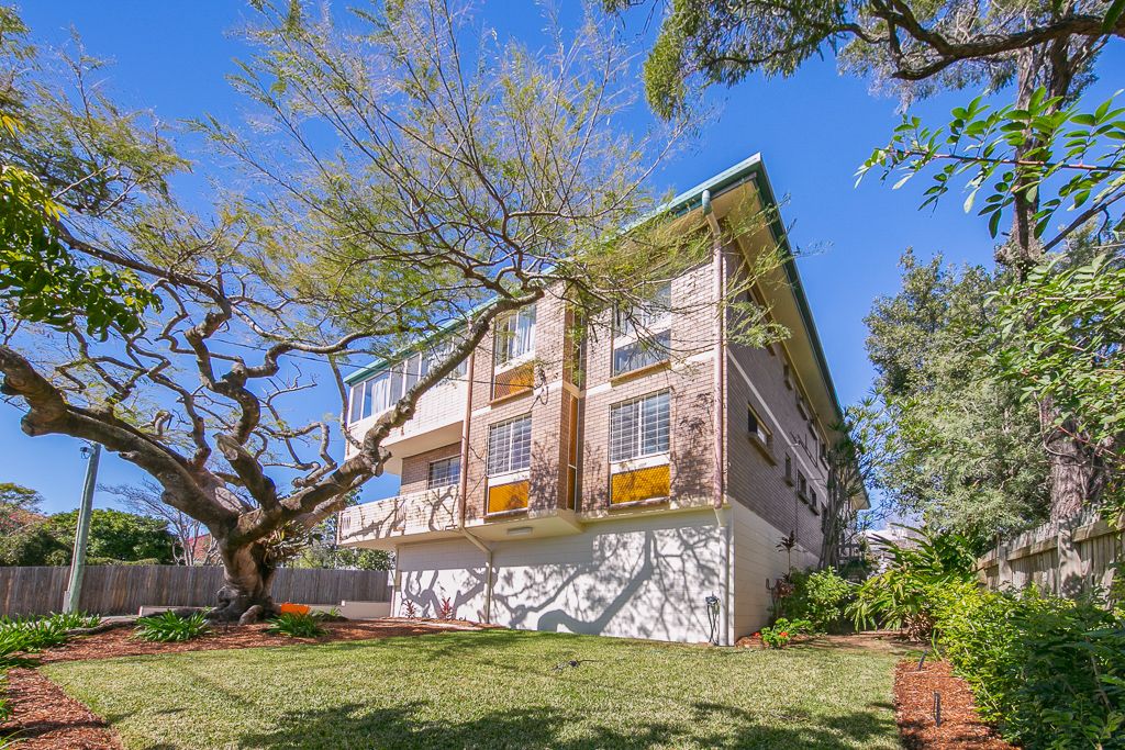 27 Norman Parade, Clayfield QLD 4011