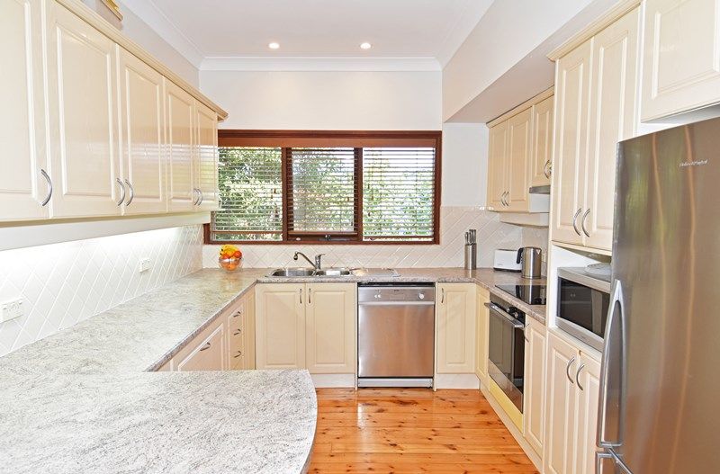 10 Caroline Street, Oyster Bay, NSW 2225