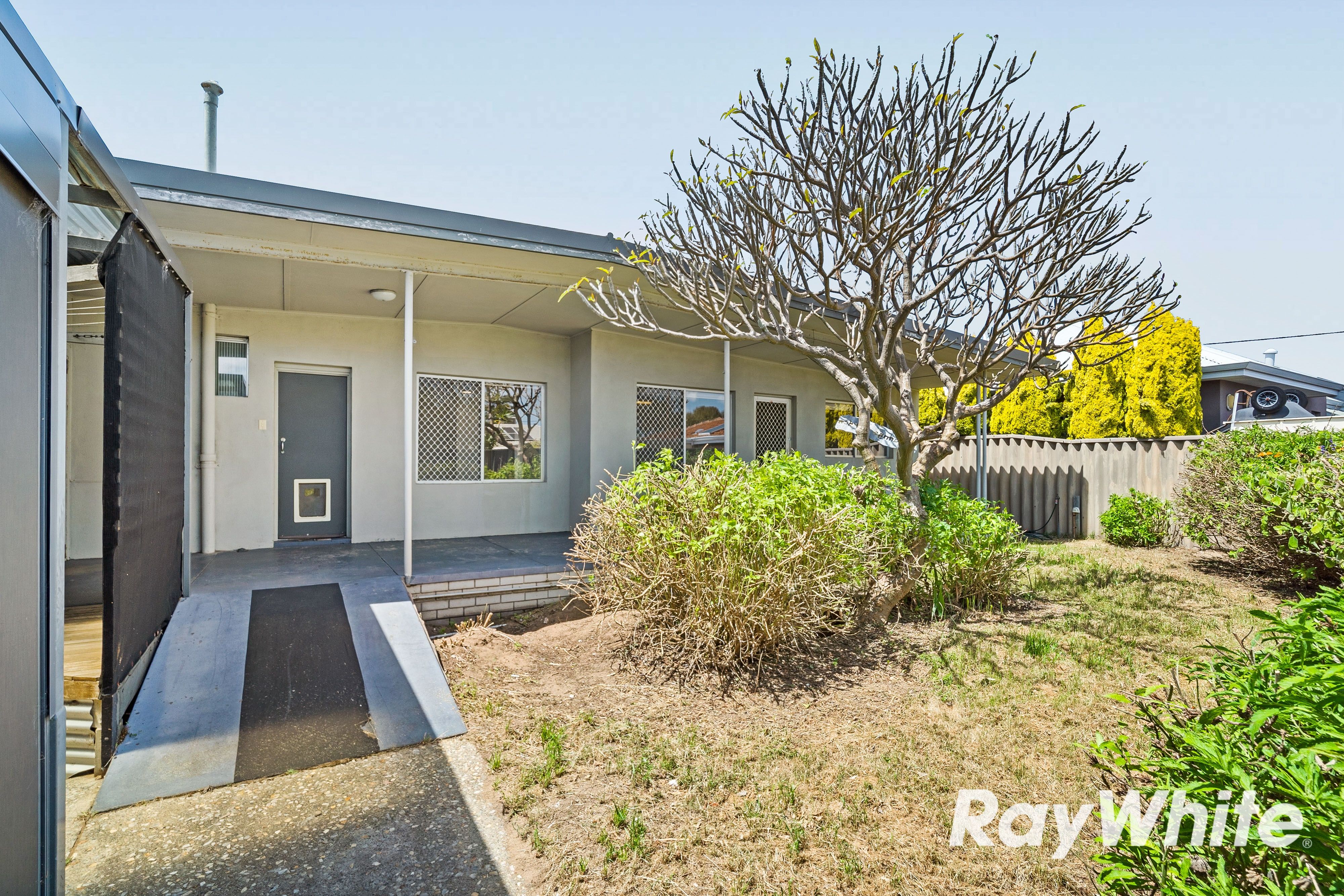 31 Eden Street — photo 14 of 18